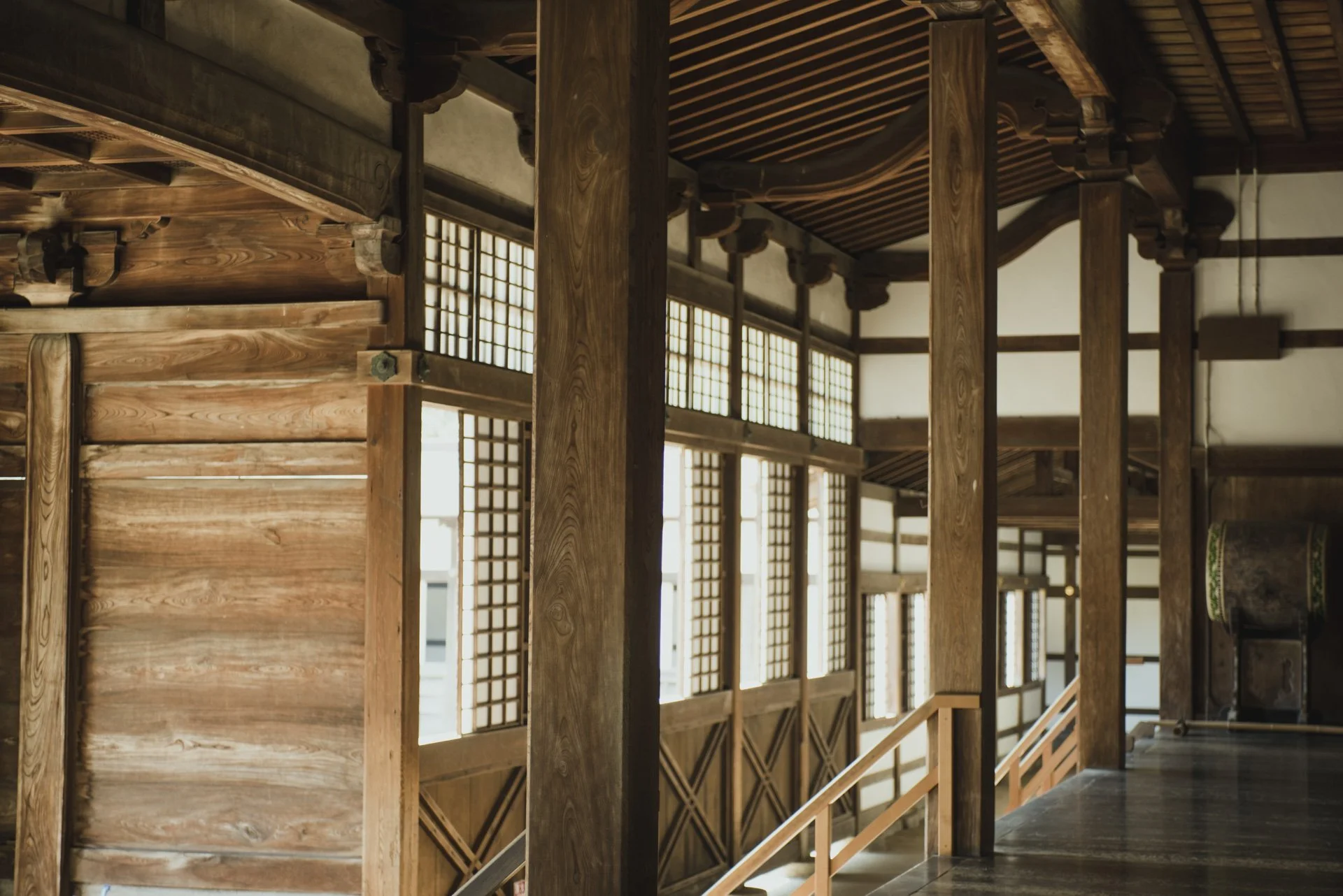 The Elevation of Craft from Folk to Art: Mingei, Minka, and Modern Japan