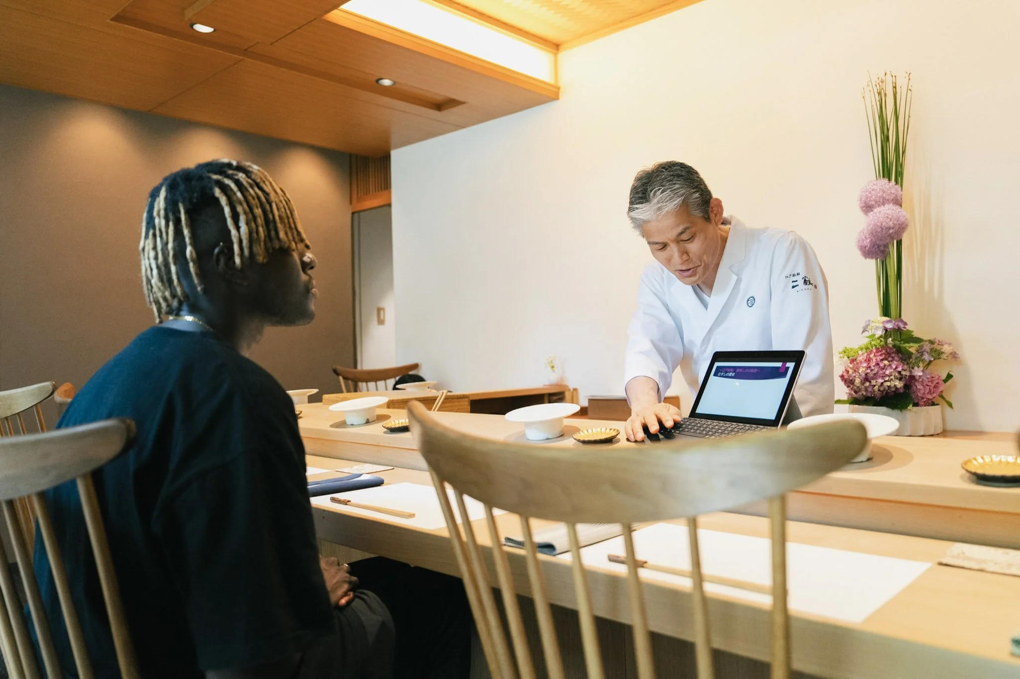 1-Fukuoka_EdomaeSushi_005.jpg