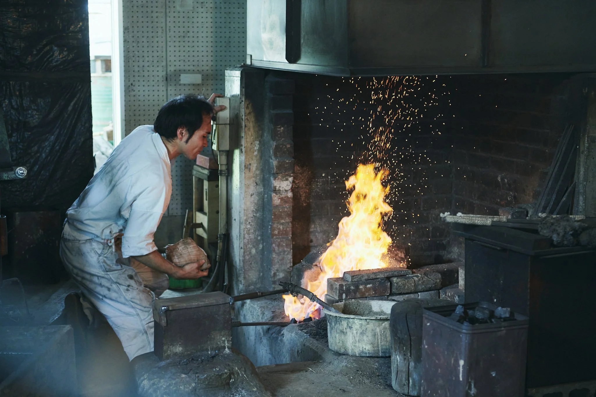6-Kyushu_Swordsmith_experience_220.jpg