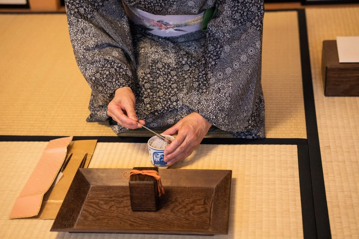 2-Incence_Kanazawa_008.jpg