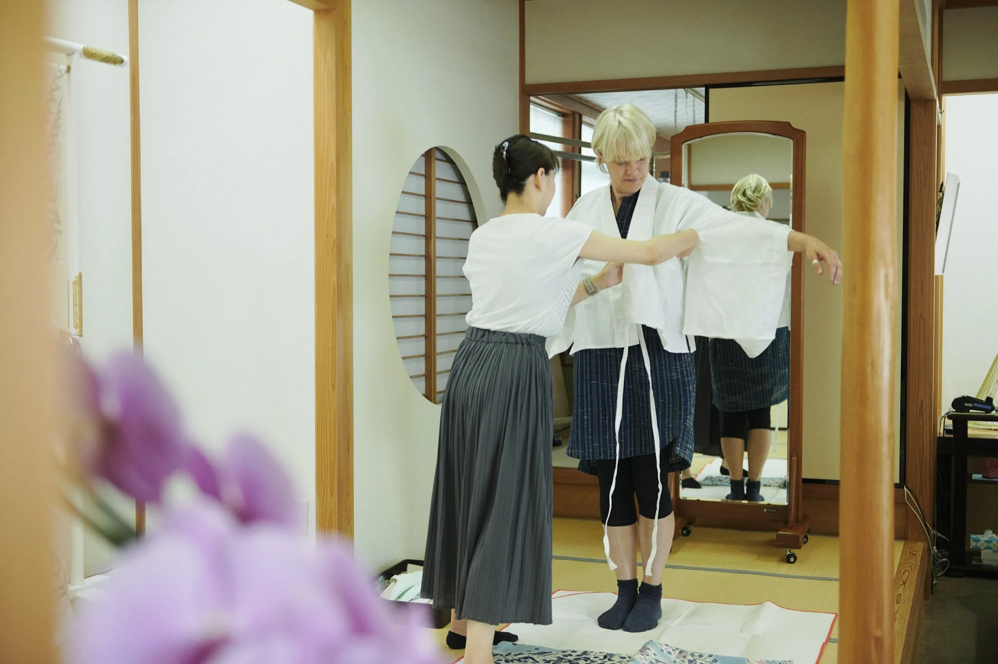 20-Kanazawa_Kaga_Yuzen_silk_dyeing_005.jpg