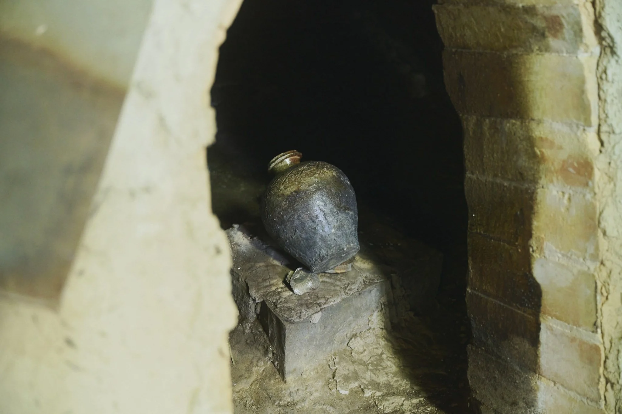 3-Shiga_ShigarakiPotteryStudioTour_034.jpg
