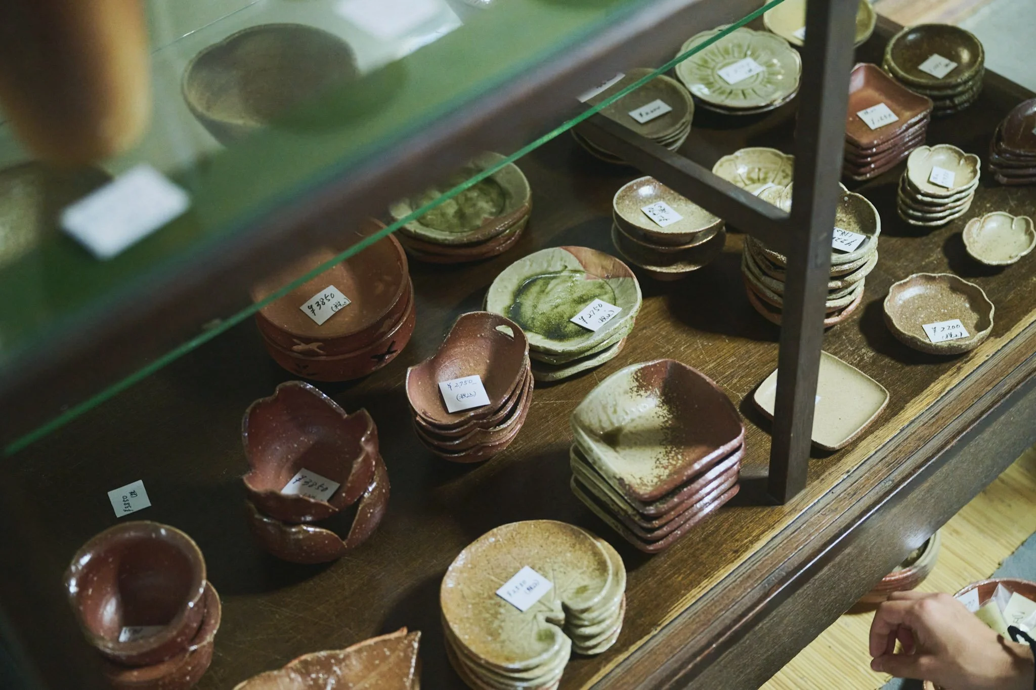 19-Shiga_ShigarakiPotteryStudioTour_238.jpg