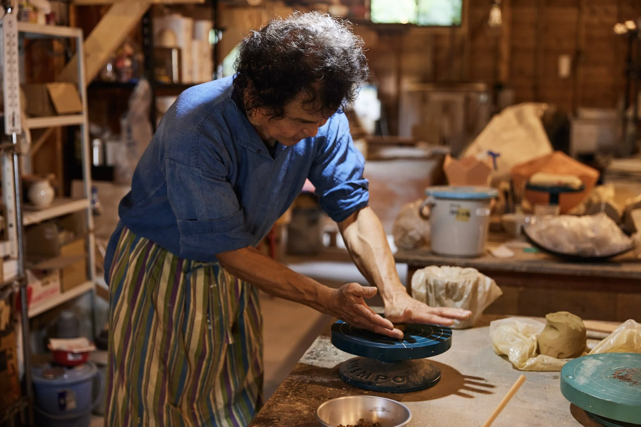 6-Nara_Akahadayaki_pottery_042.jpg