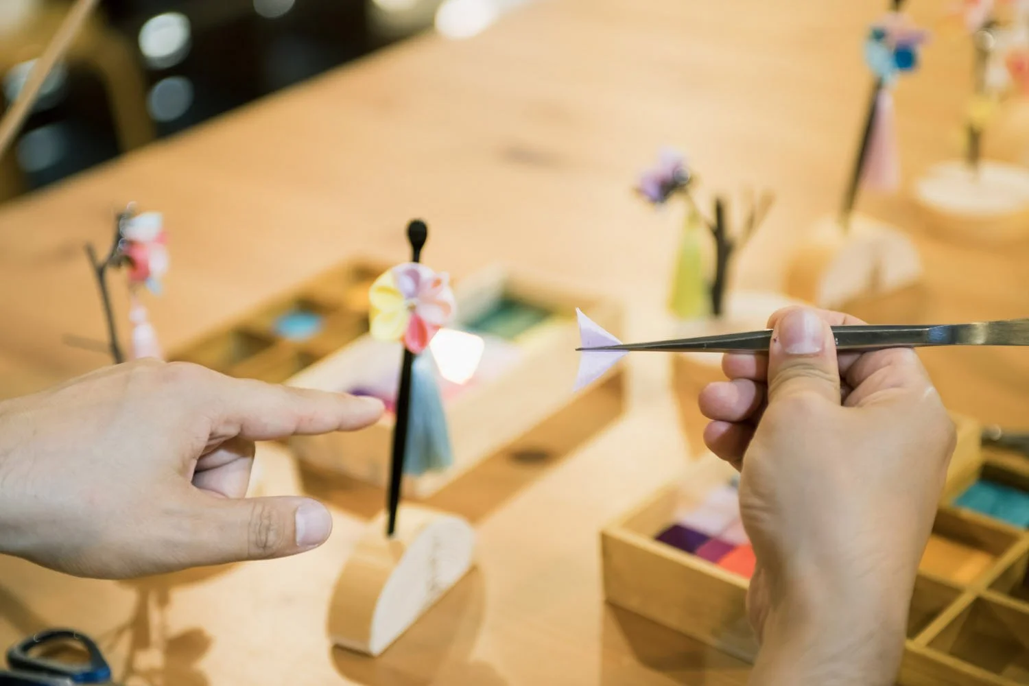 3-kyoto_japanese_pinching_craft_hair_ornament_tsumamizaiku_100.jpg