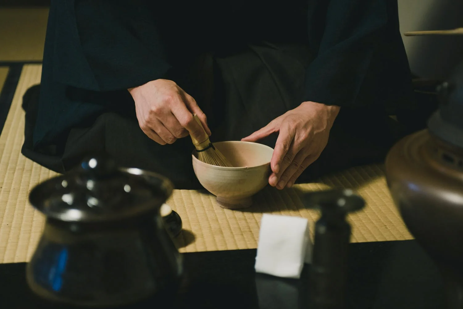 9-kyoto_japanese_tea_ceremony_sadou_shop_047.jpg