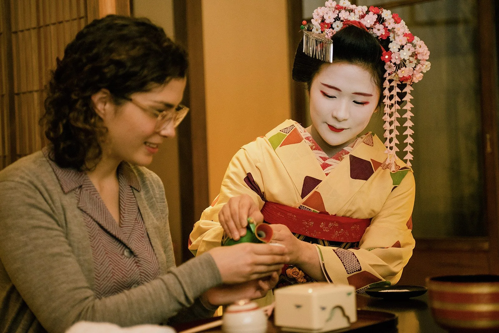 1-detouur_kyoto_geisha_enkai_dinner_003.jpg