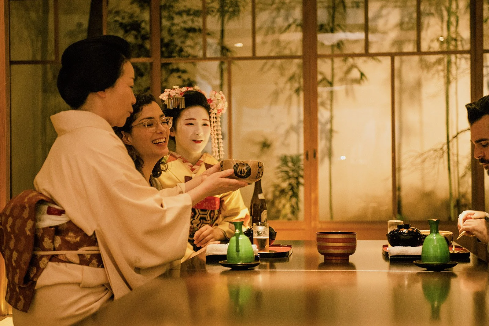 14-detouur_kyoto_geisha_enkai_dinner_073.jpg