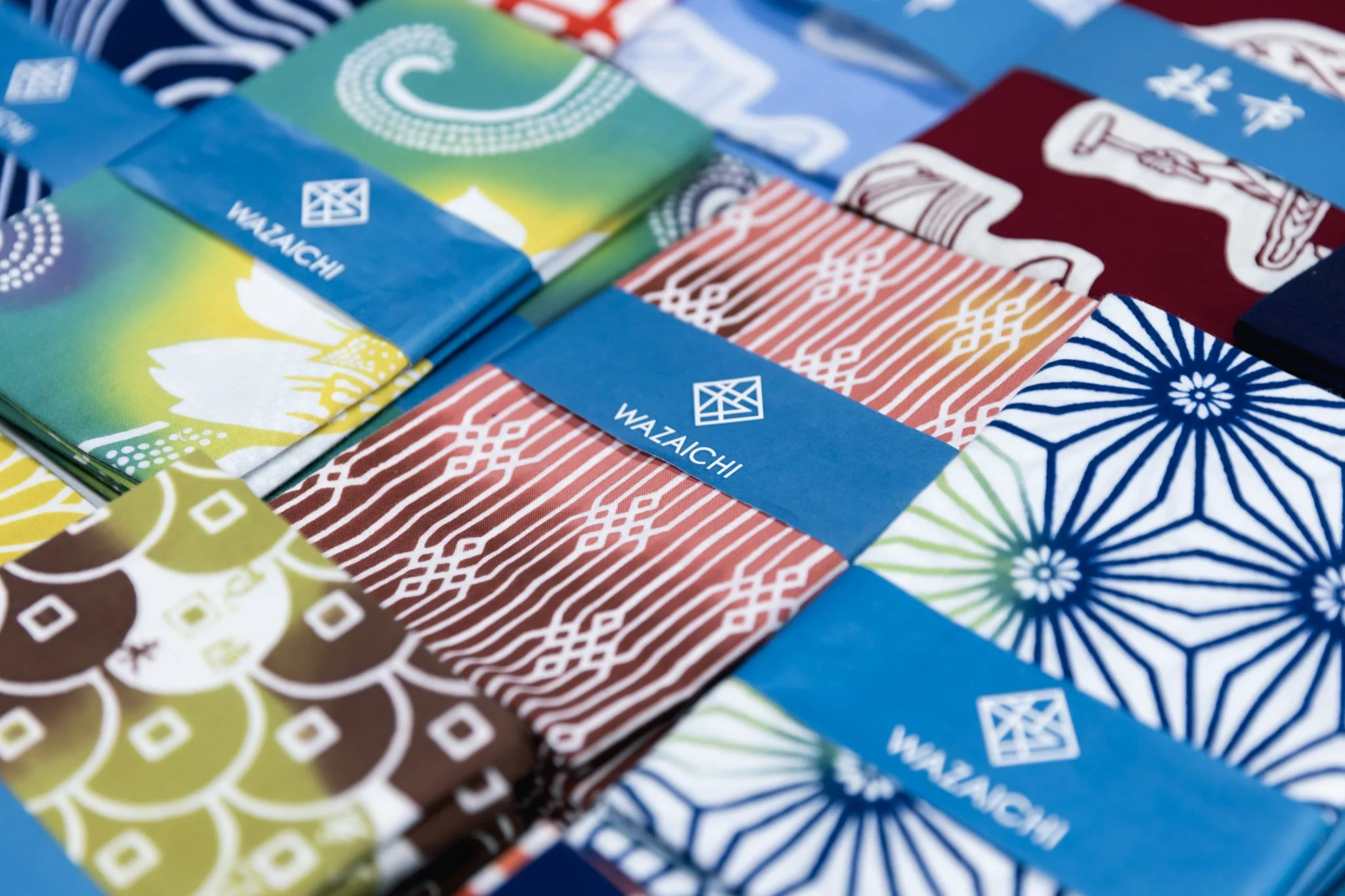 1-Tokyo_Honzome_Fabric_Dyeing_065.jpg