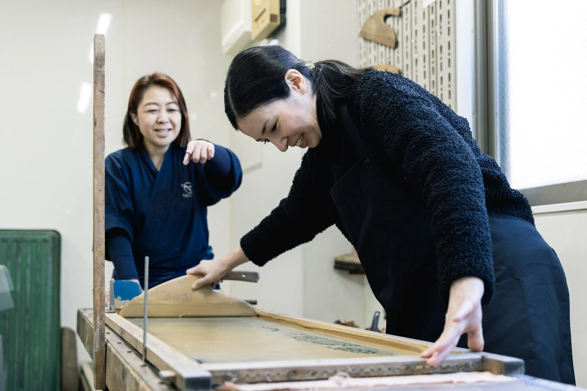 8-Tokyo_Honzome_Fabric_Dyeing_049.jpg