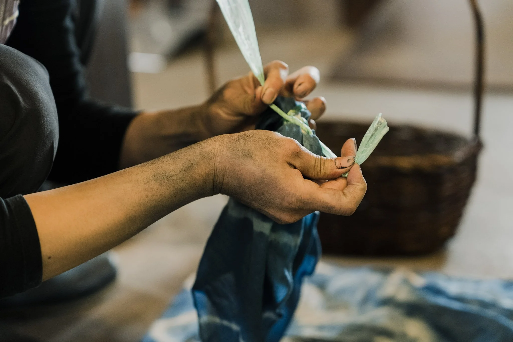 7-Tokyo_Aizome dyeing_015.jpg