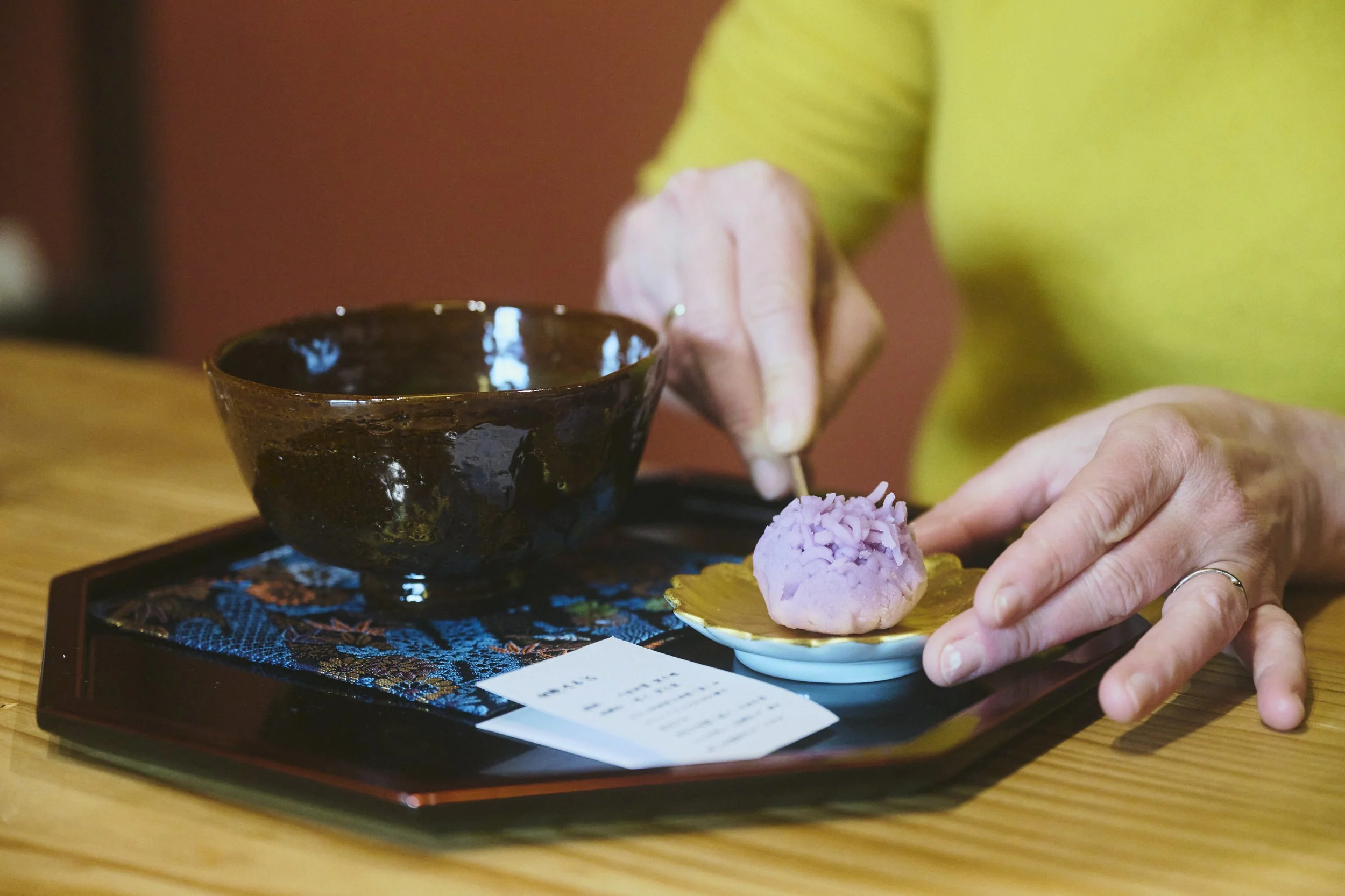 6-Kanazawa_Gold leaf studio_216.jpg