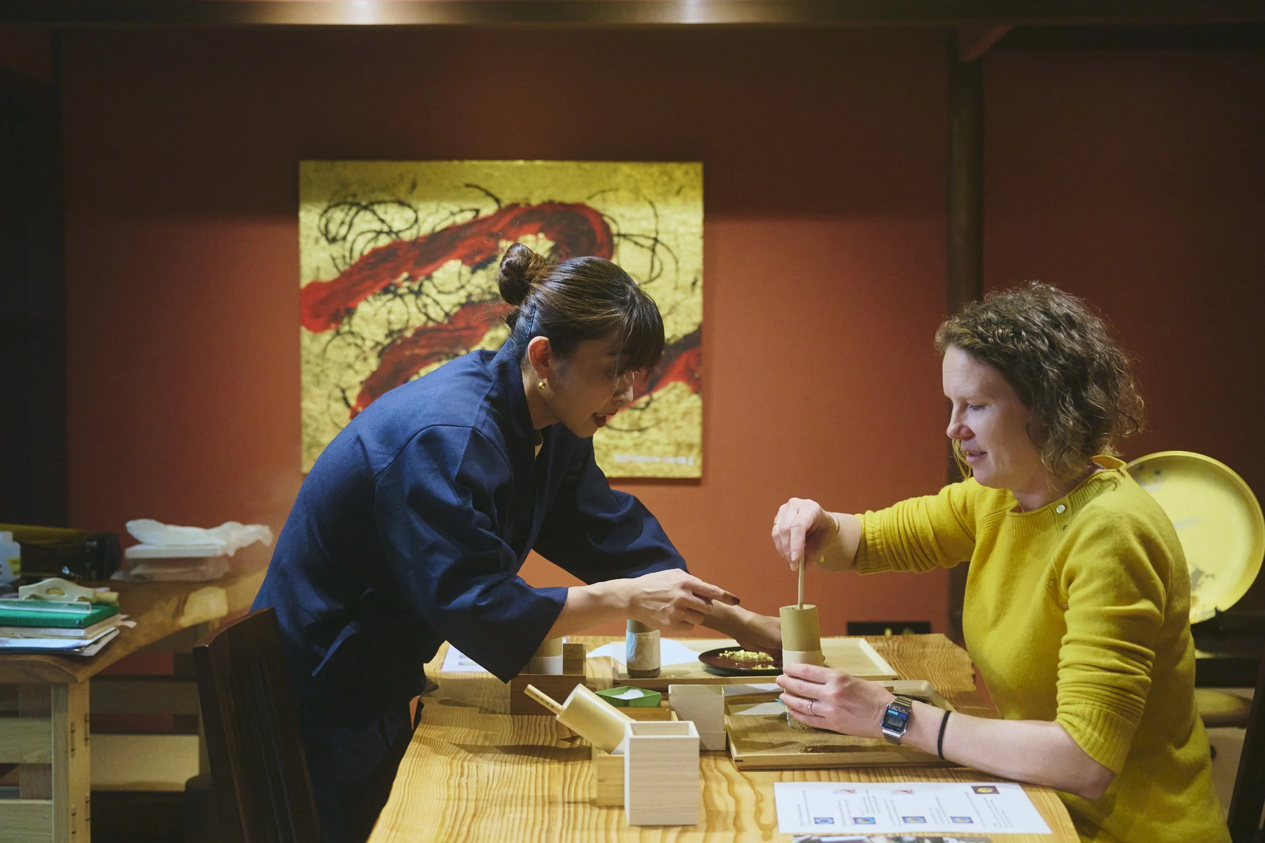 14-Kanazawa_Gold leaf studio_164.jpg