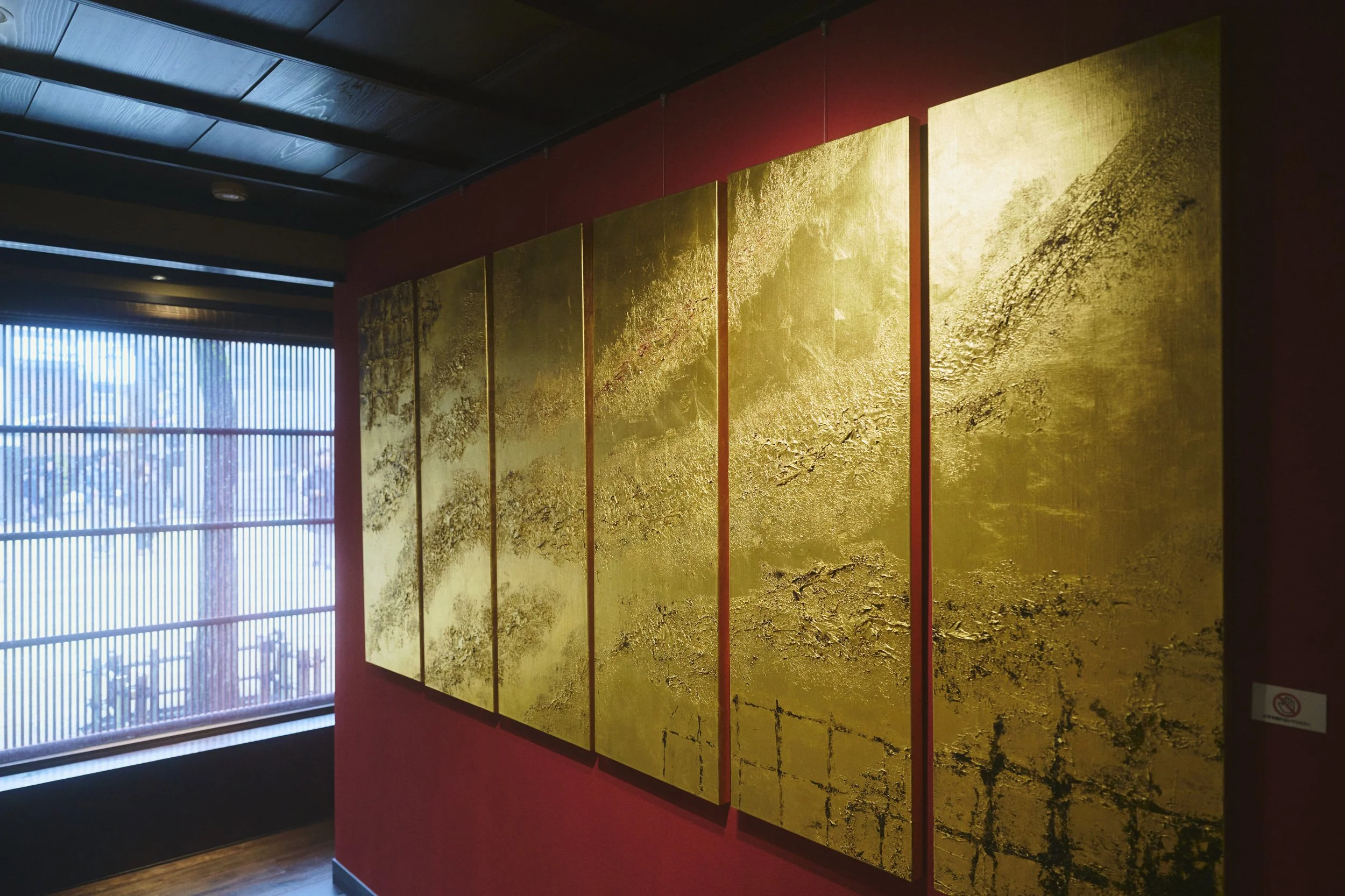 24-Kanazawa_Gold leaf studio_044.jpg