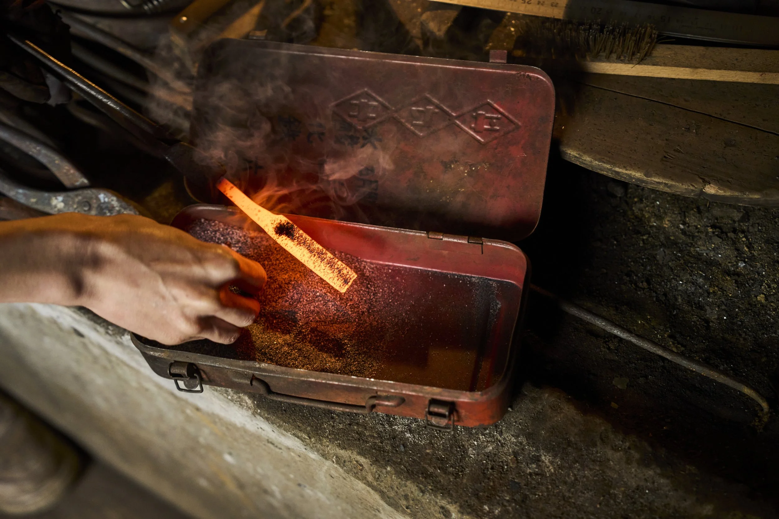 6-Niigata_Razor blade forge_052.jpg