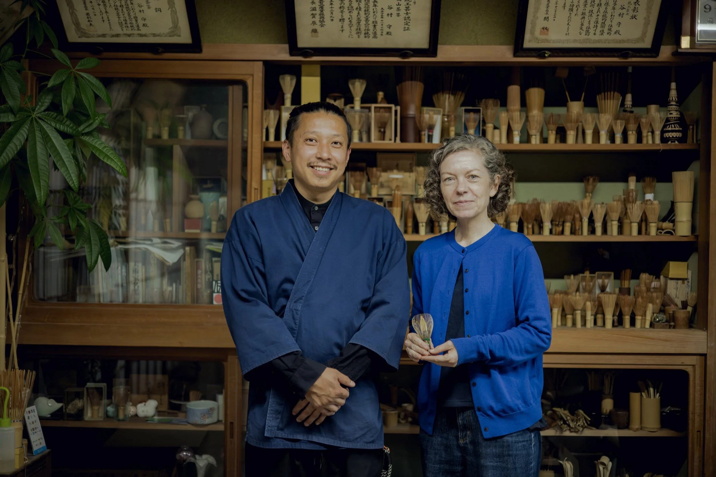 2-NARA(TAKAYAMA)_ChasenTeaWhiskMaking_Suikaen(TanimuraYasaburō)_2560px_094.jpg