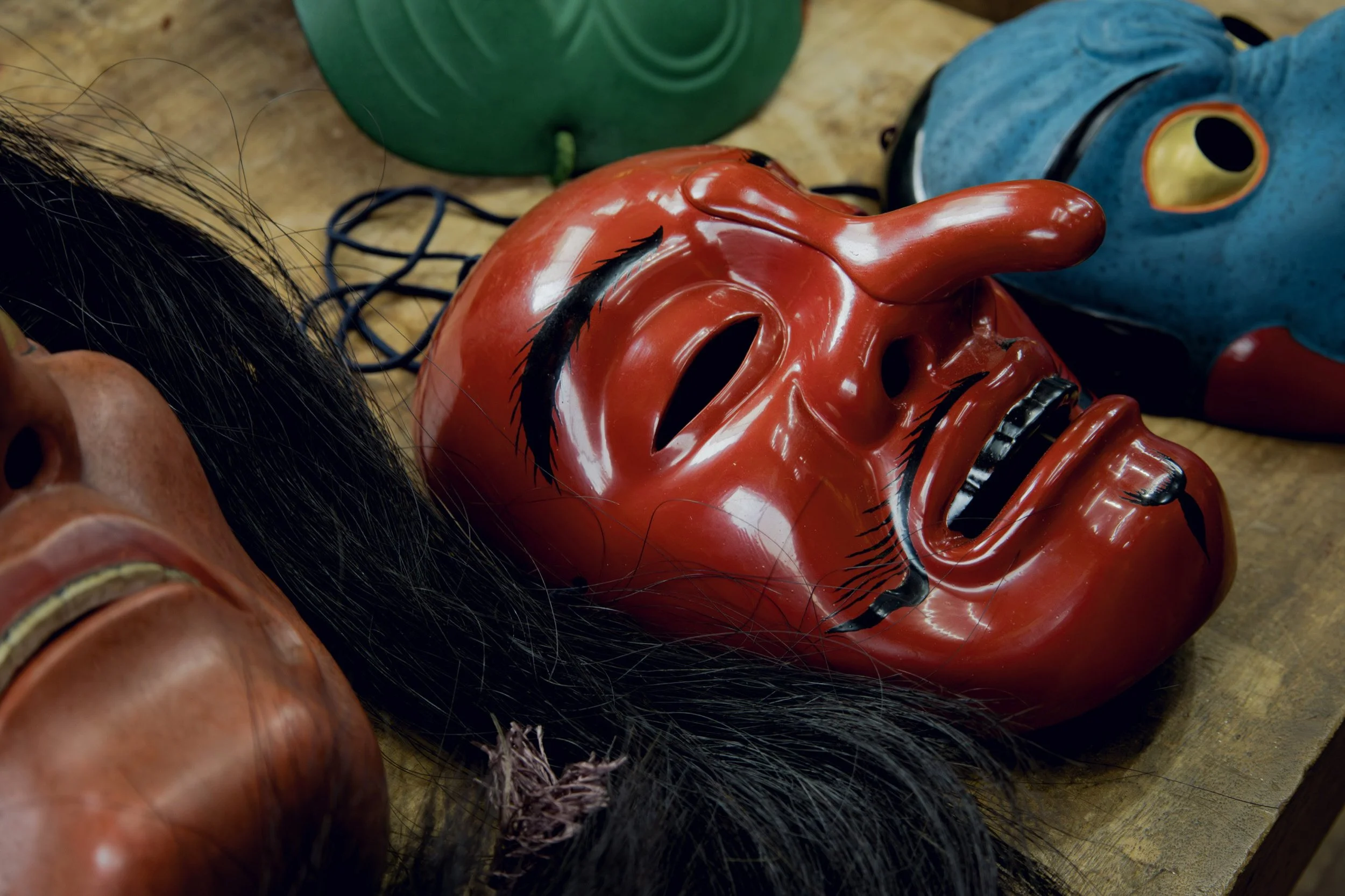 20-NARA_NohMaskMaking_MaruoManjirō_2560px_074.jpg