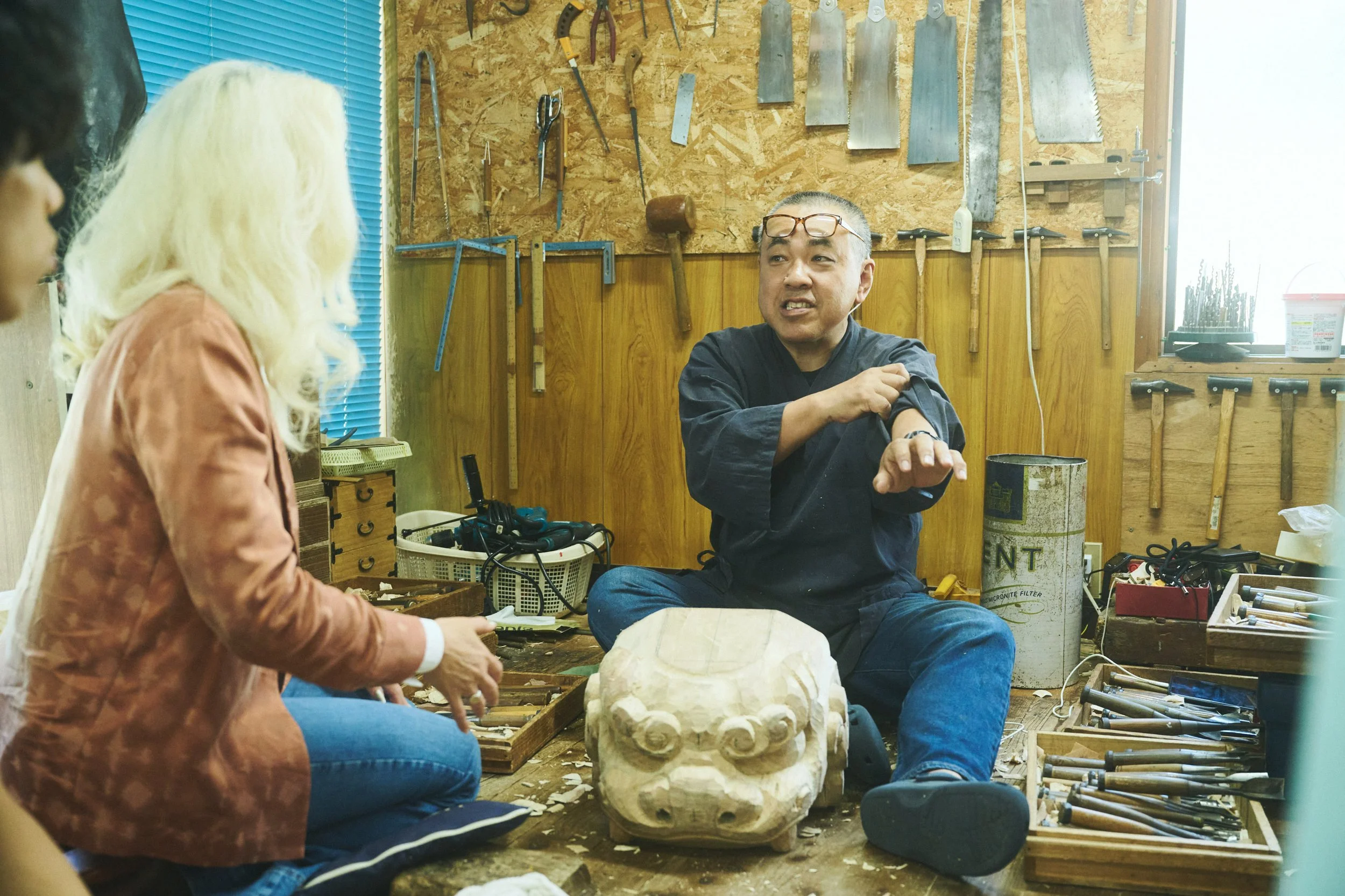 18-Kanazawa_Lion mask carving_104.jpg