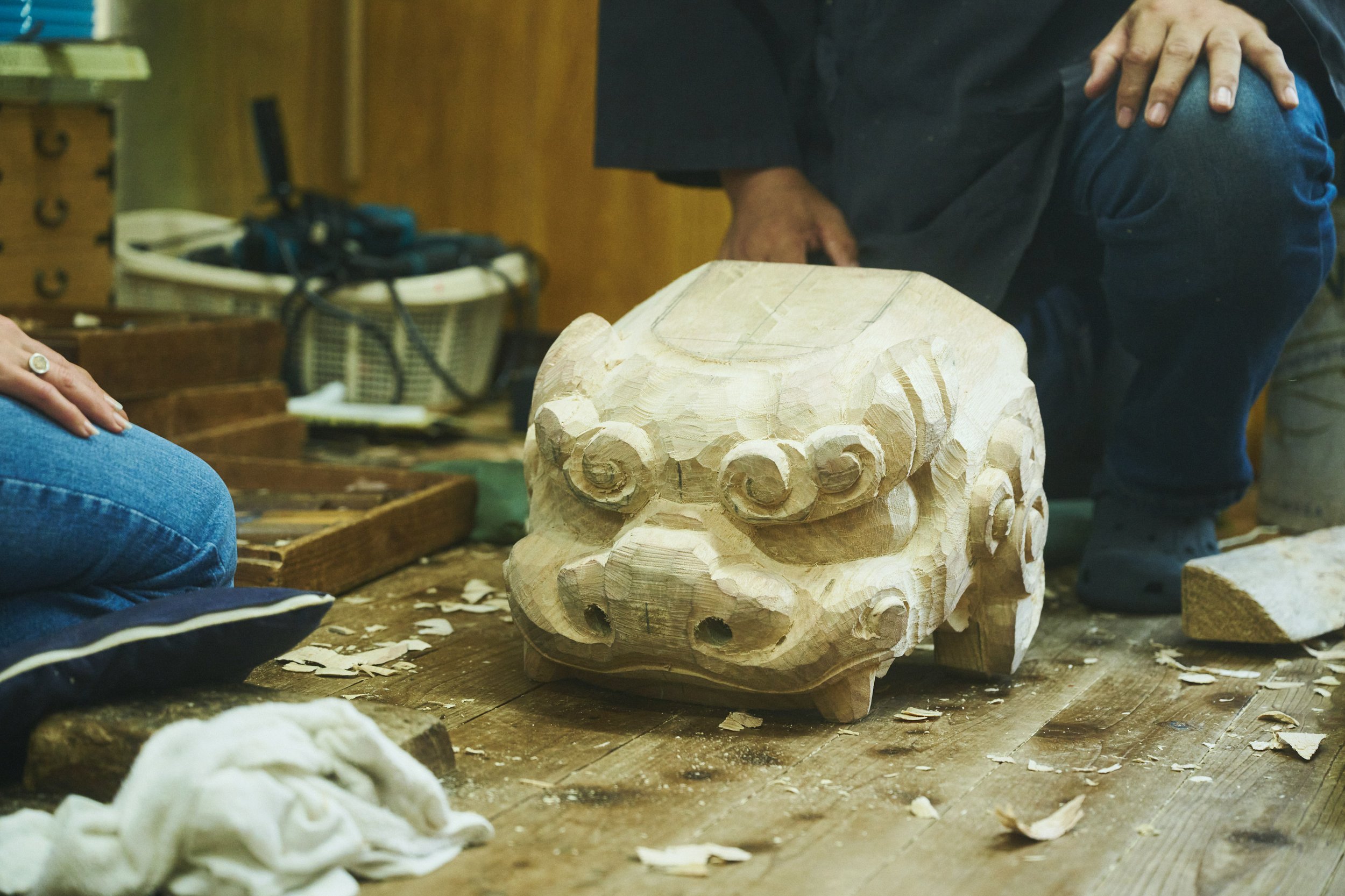 20-Kanazawa_Lion mask carving_117.jpg
