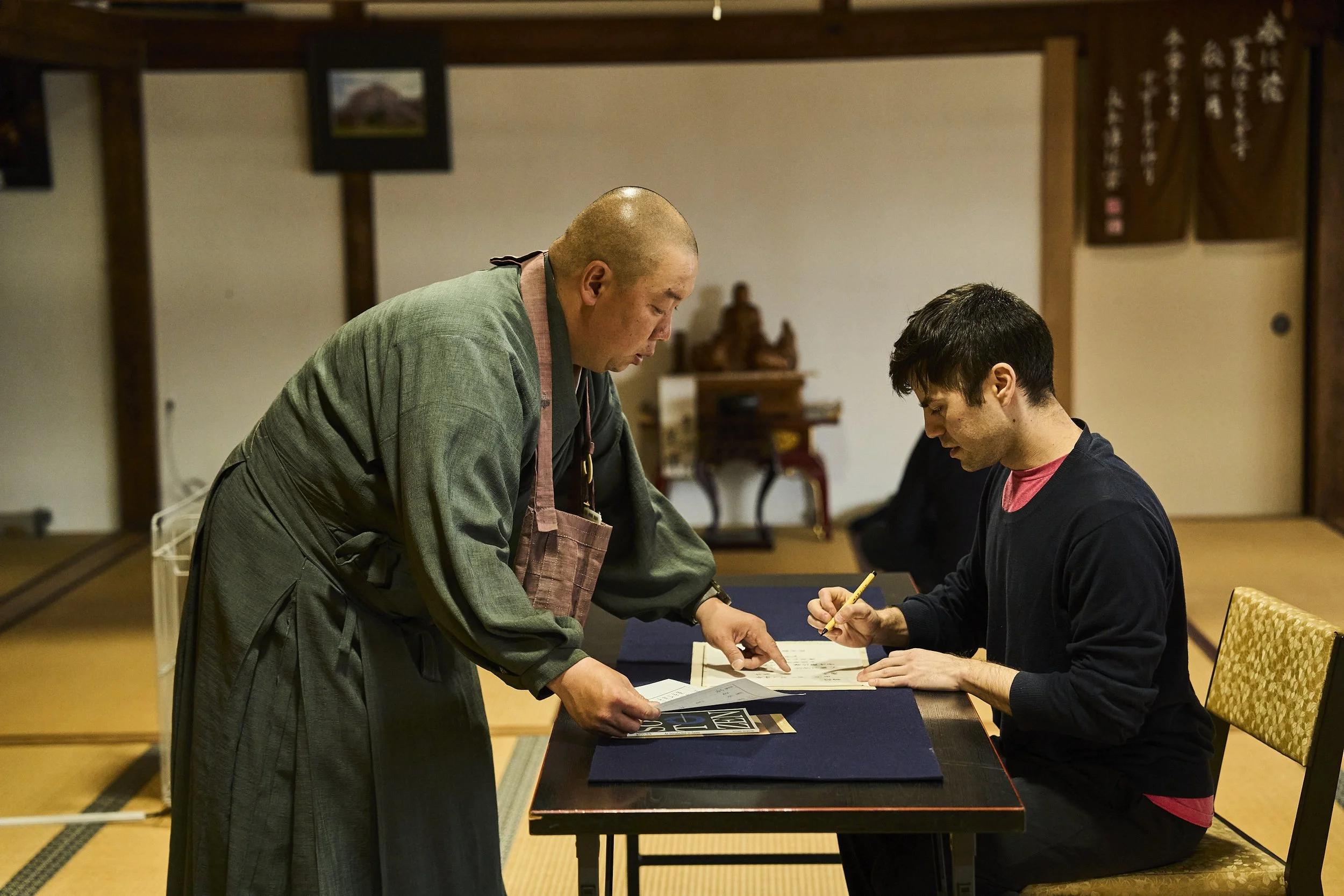 13-Nakatsugawa_Zazen meditation_146.jpg