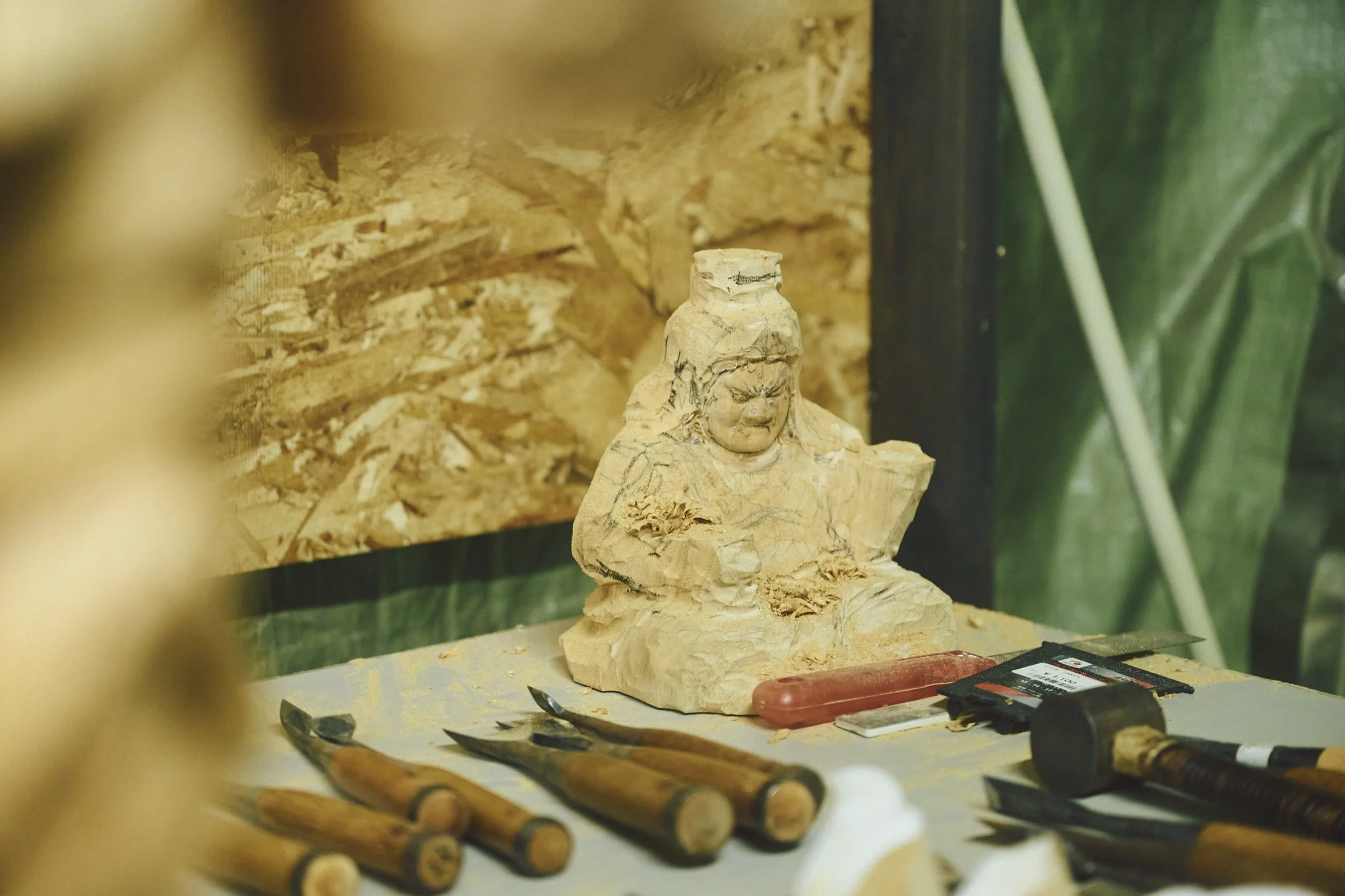 6-KYOTO_BuddhistCarving_HorieMyōkai_2560px_016.jpg