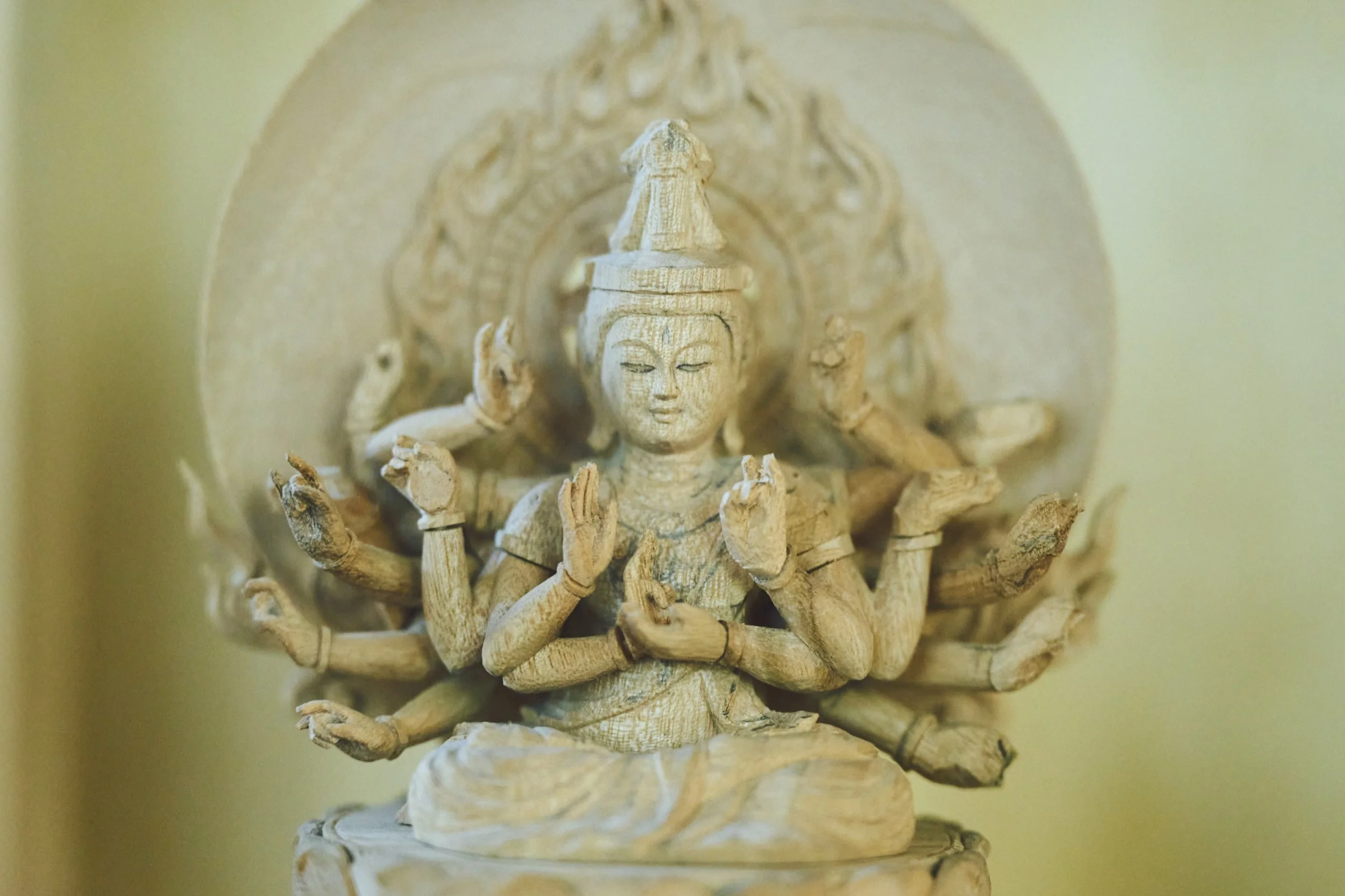 28-KYOTO_BuddhistCarving_HorieMyōkai_2560px_232.jpg