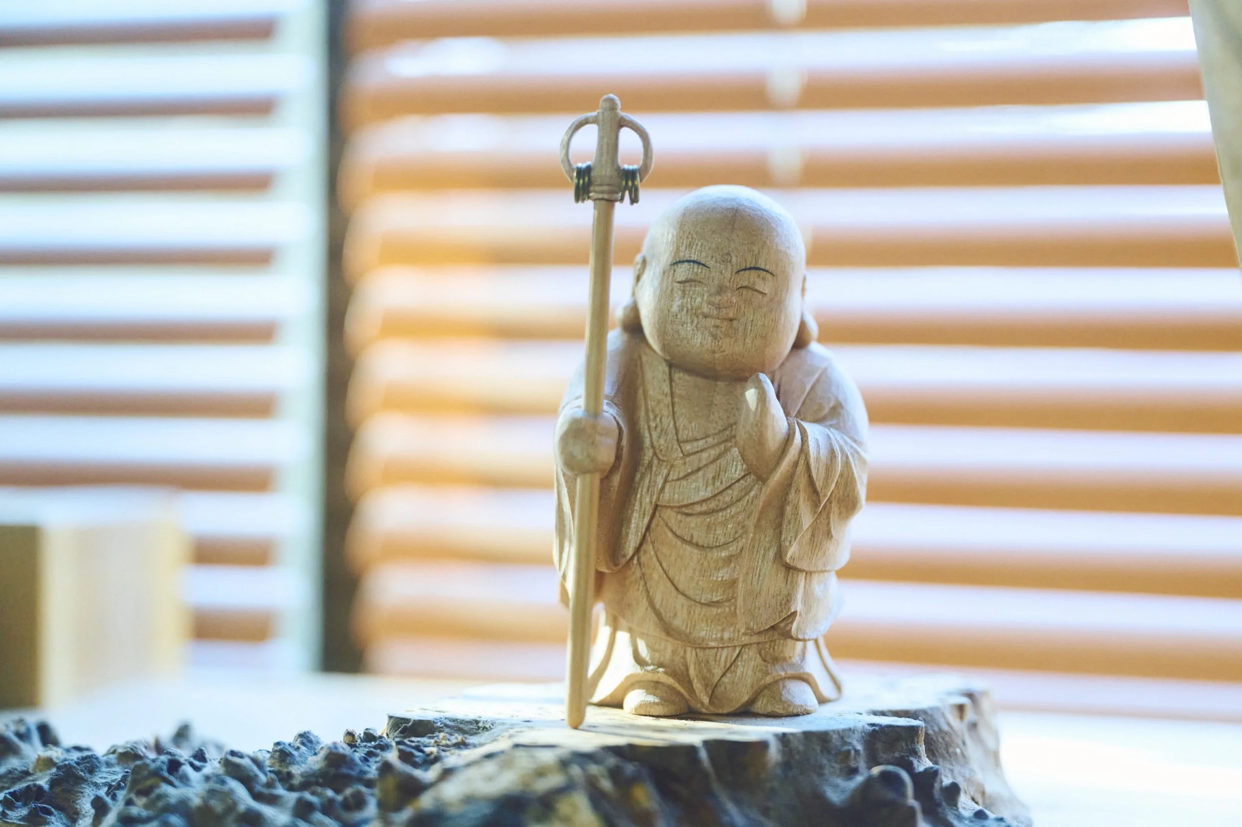 29-KYOTO_BuddhistCarving_HorieMyōkai_2560px_252.jpg