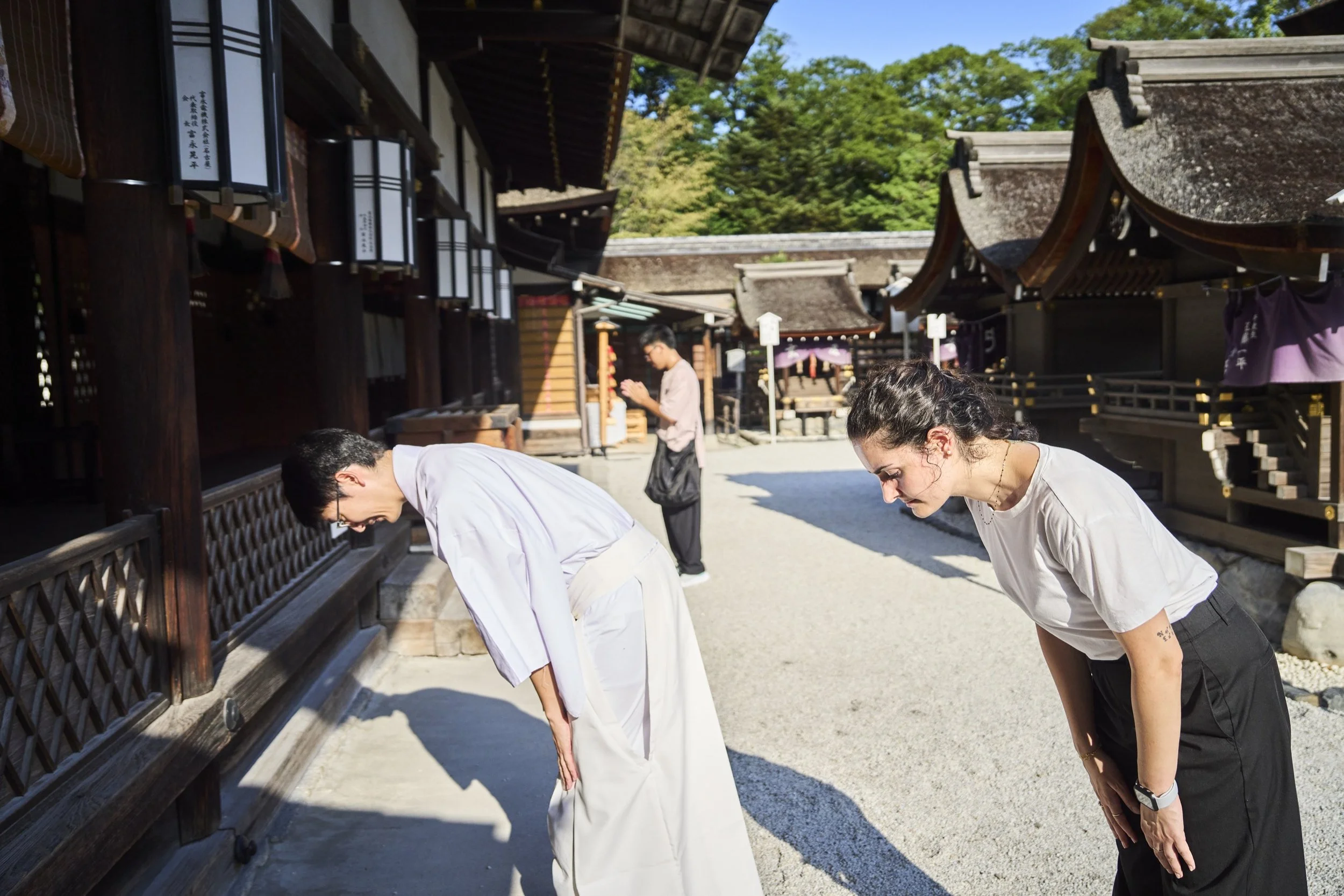 7-KYOTO_Jūnihitoe_ShimogamoJinja_2560px_034.jpg