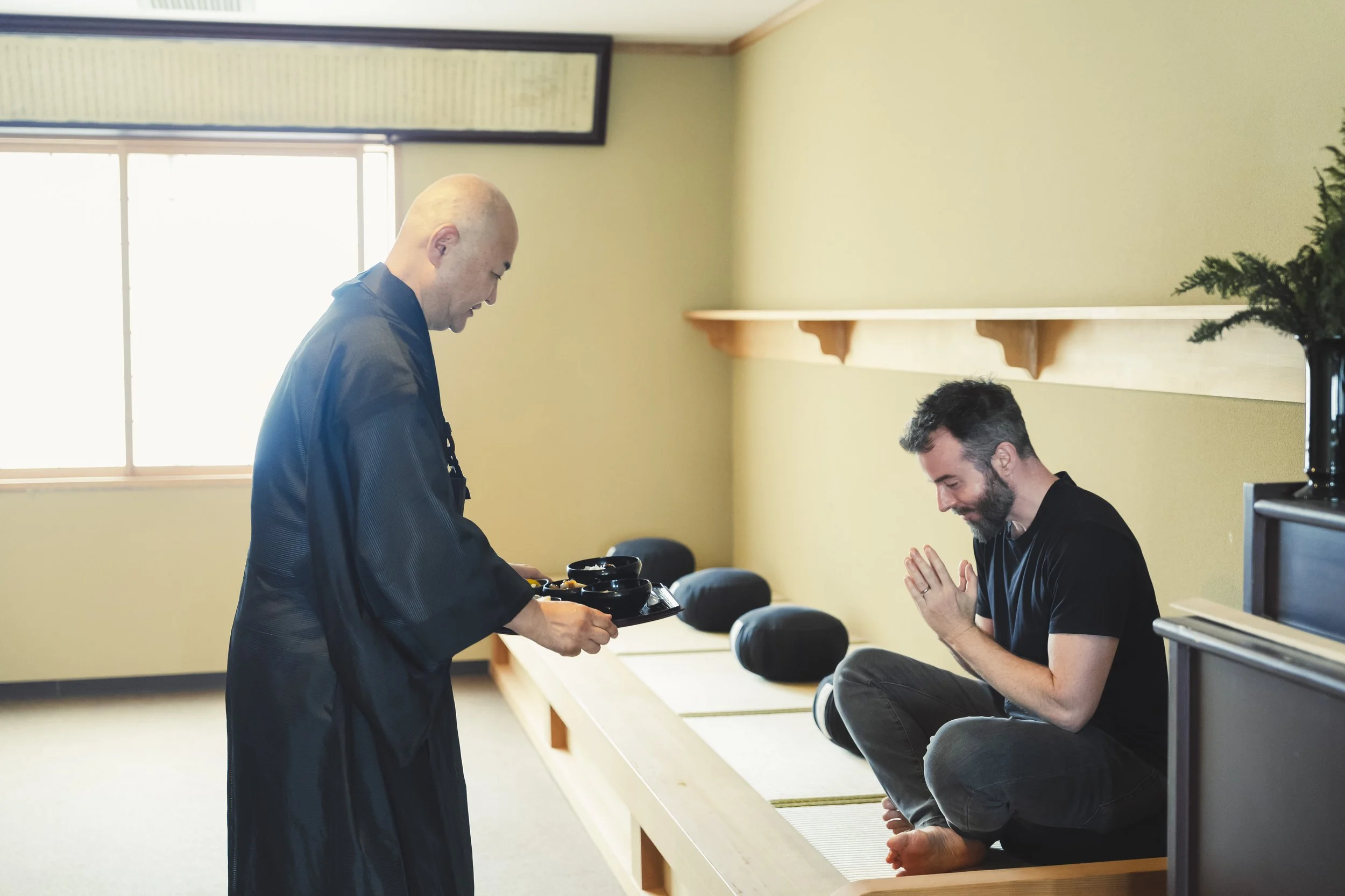 18-Sapporo_Zazen_078.jpg
