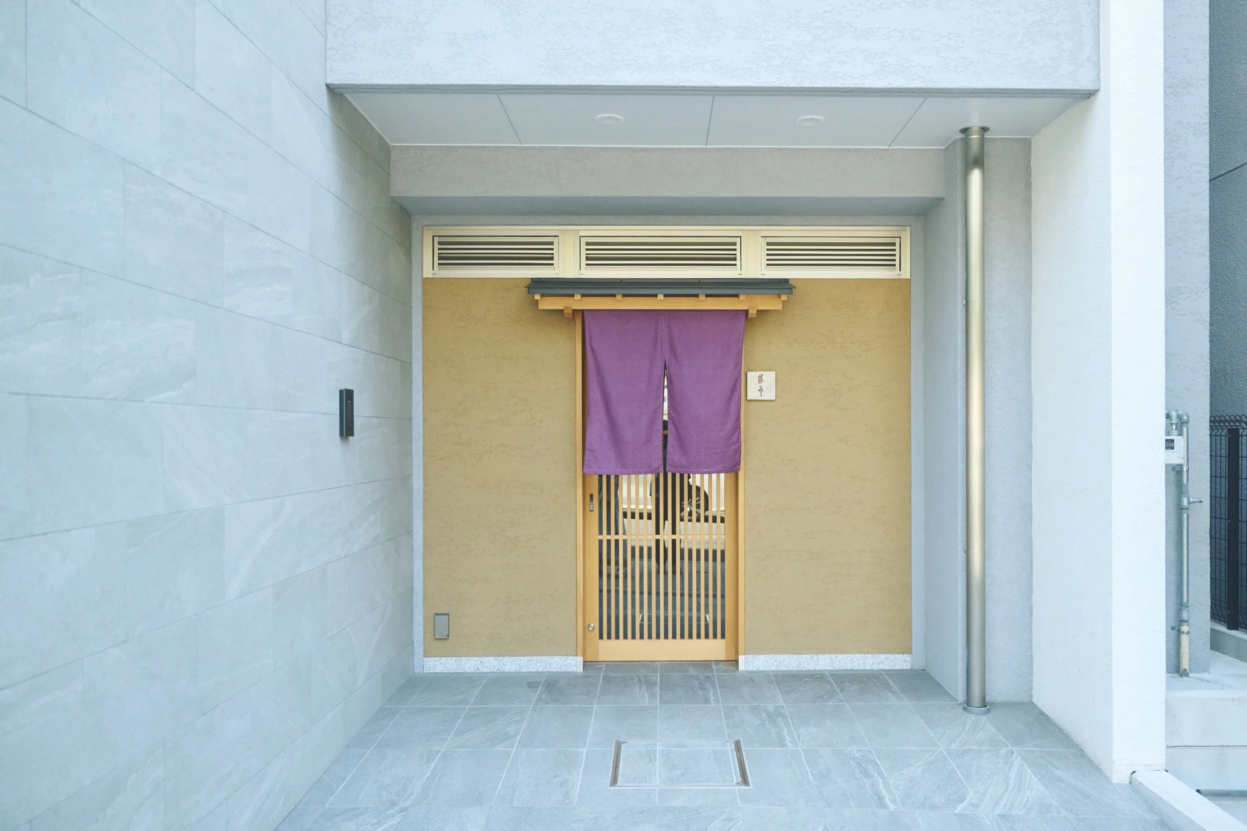 1-OSAKA_DashiRestaurant_Fujiichi_2560px_001.jpg