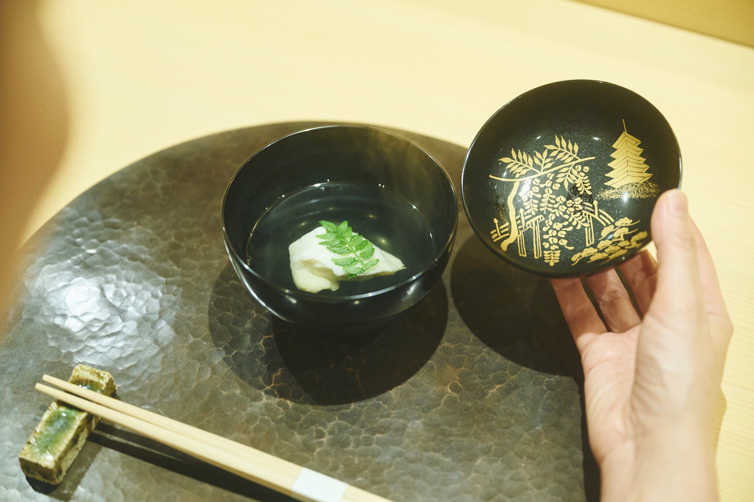 26-OSAKA_DashiRestaurant_Fujiichi_2560px_187.jpg