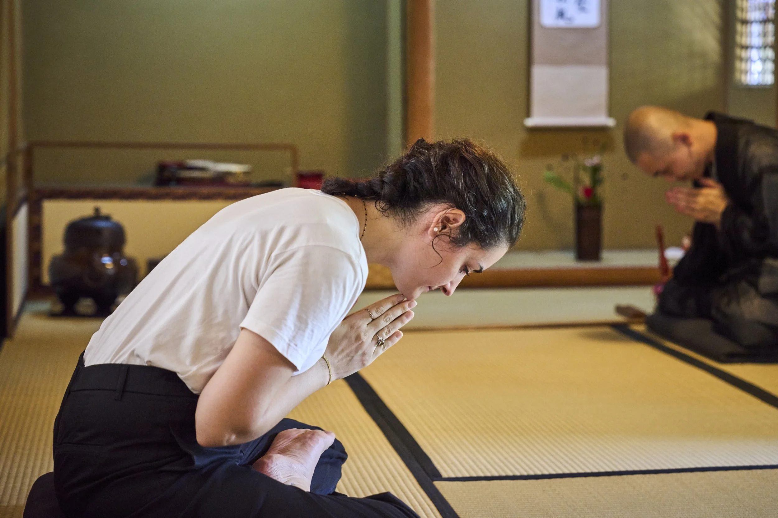 11-KYOTO_Zazen+TeaCeremony_Daisen-in_2560px_080.jpg