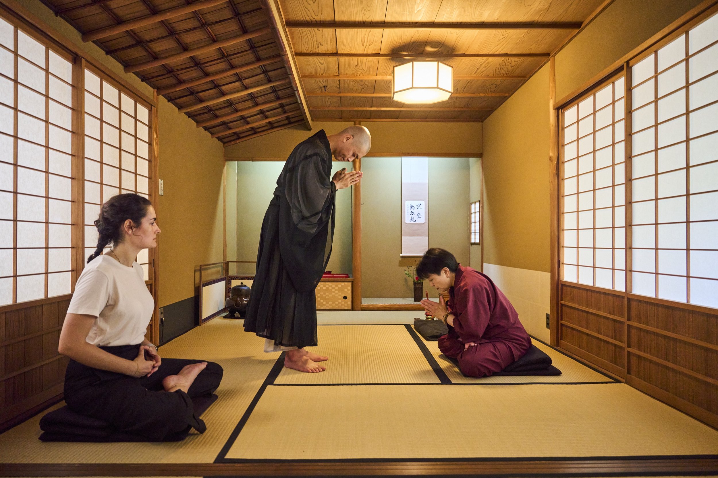 16-KYOTO_Zazen+TeaCeremony_Daisen-in_2560px_027.jpg