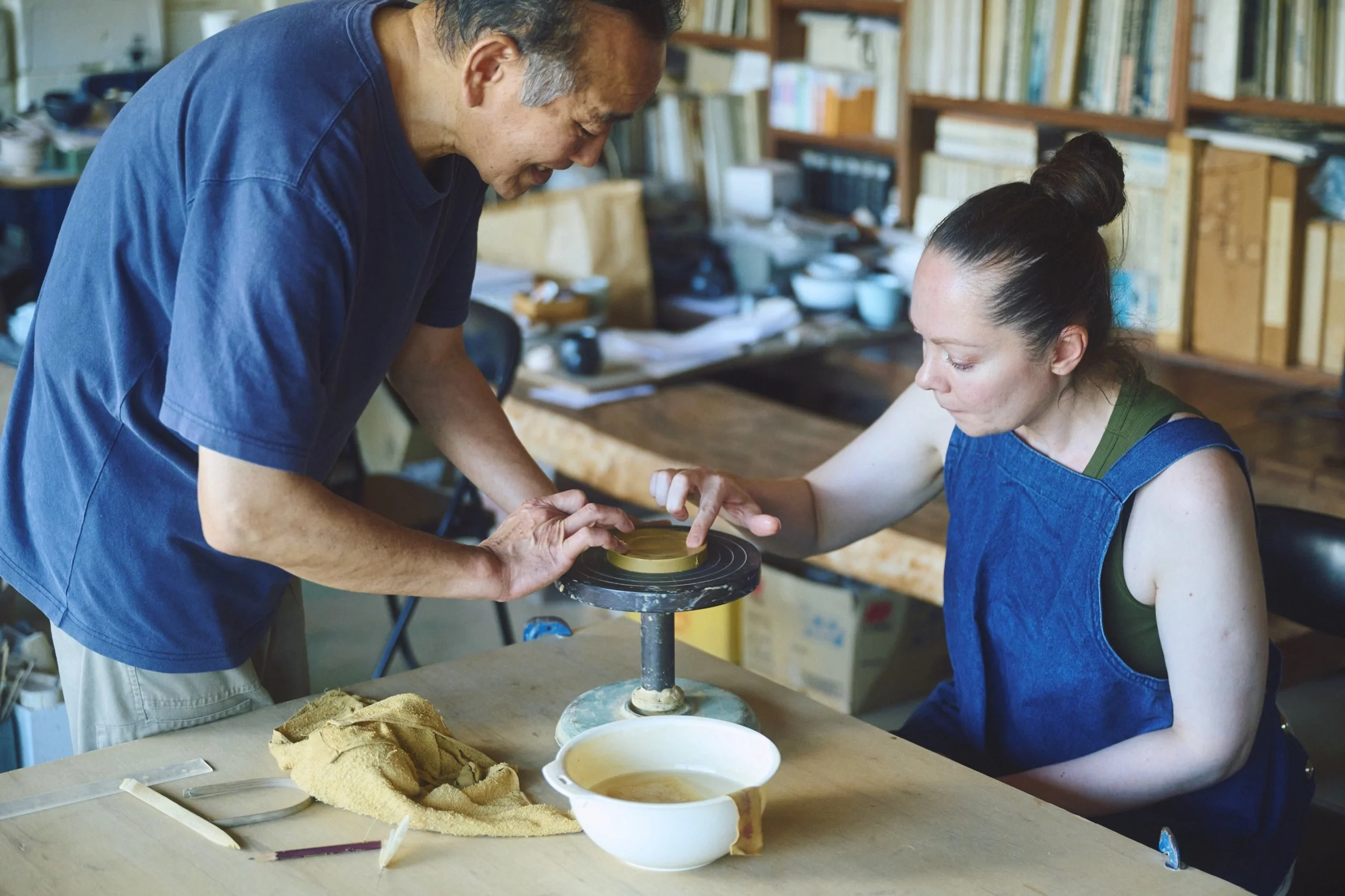 10-KYOTO_KyōyakiPottery_Shinrokugama_2560px_047.jpg