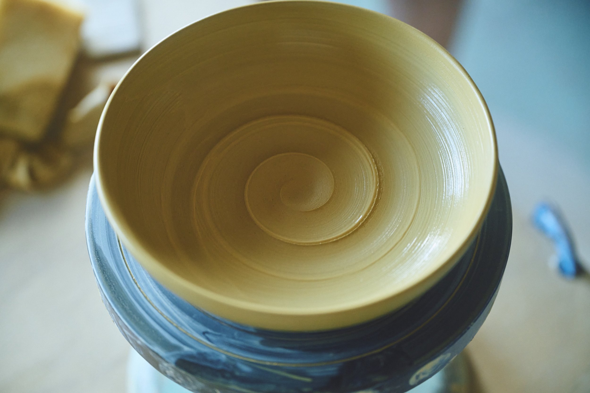 19-KYOTO_KyōyakiPottery_Shinrokugama_2560px_171.jpg