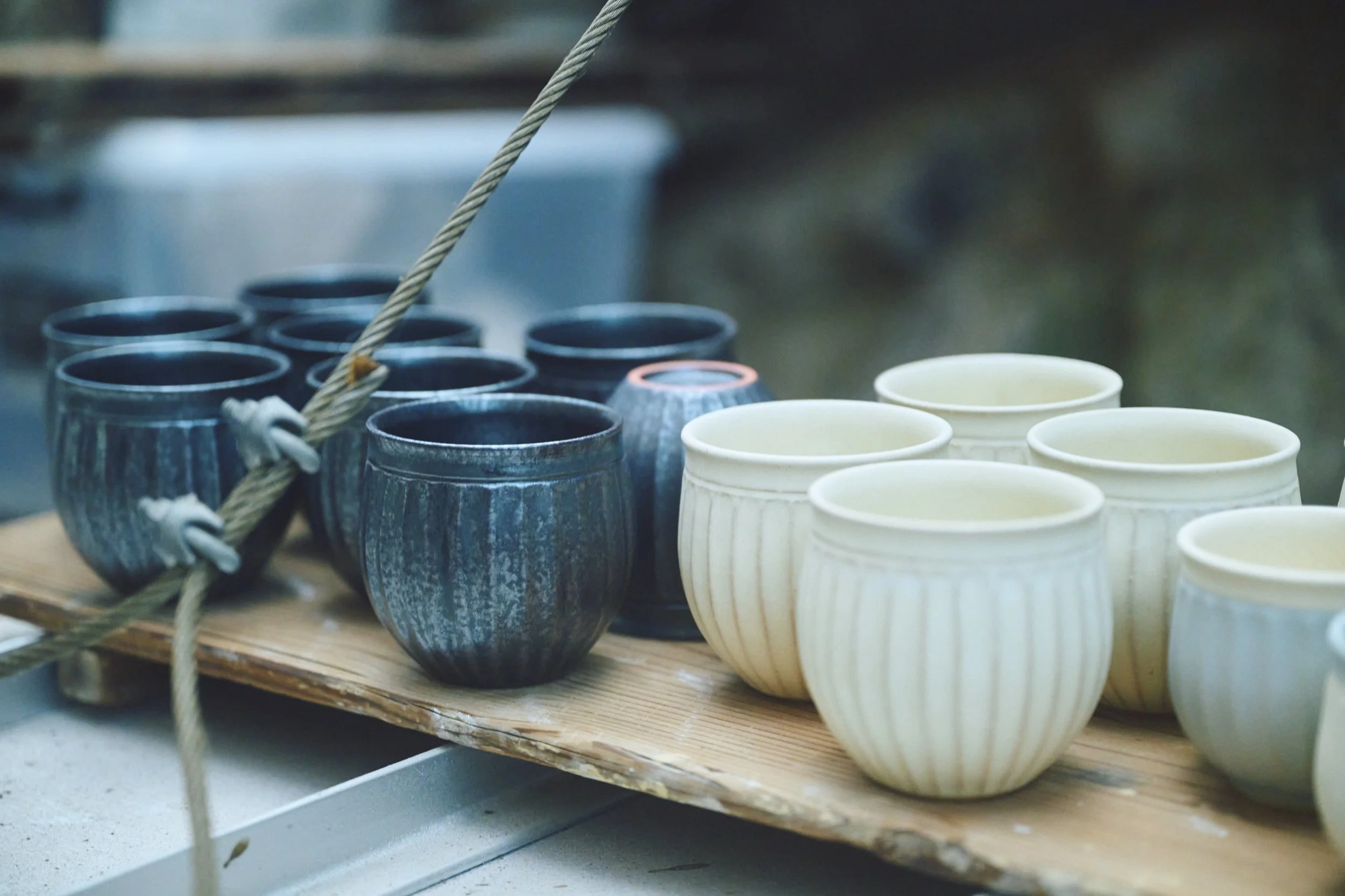 36-KYOTO_KyōyakiPottery_Shinrokugama_2560px_395.jpg
