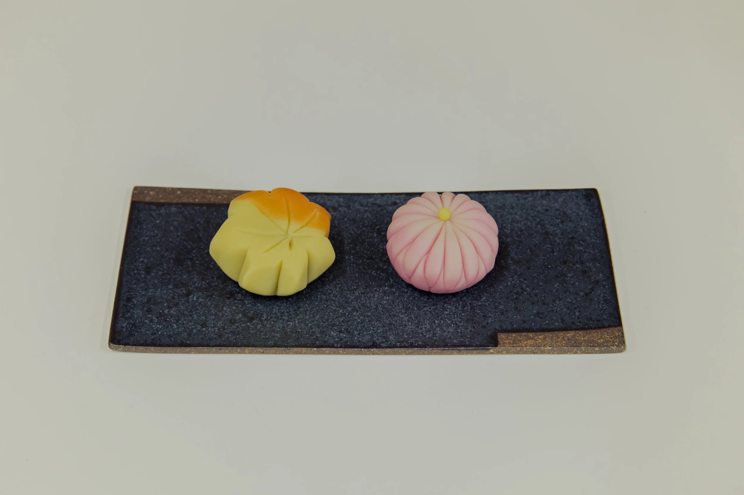 1-MIE_Wagashi_Beniya_2560px_001.jpg