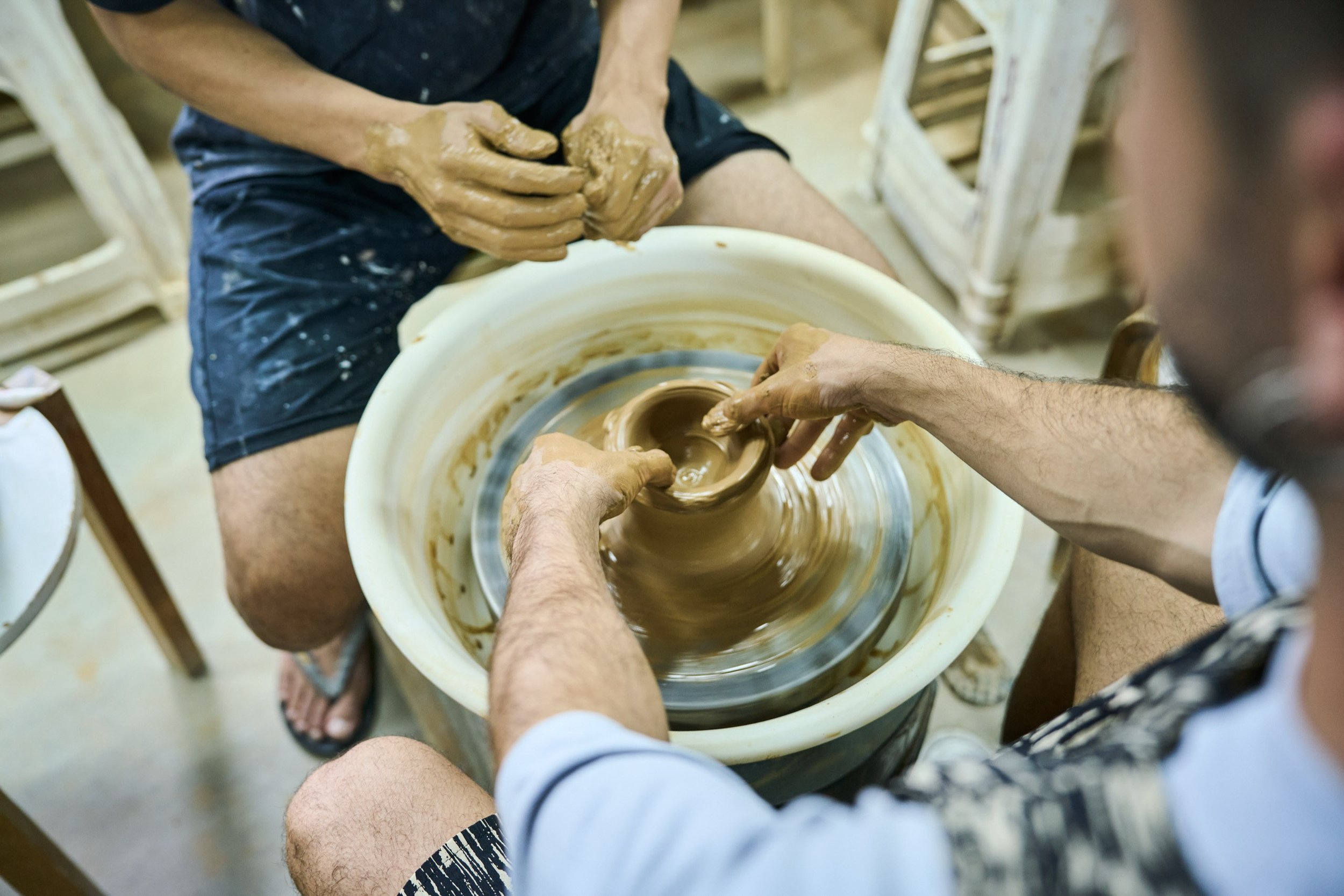 7-OKINAWA_Pottery_Tōshingama_2560px_033.jpg