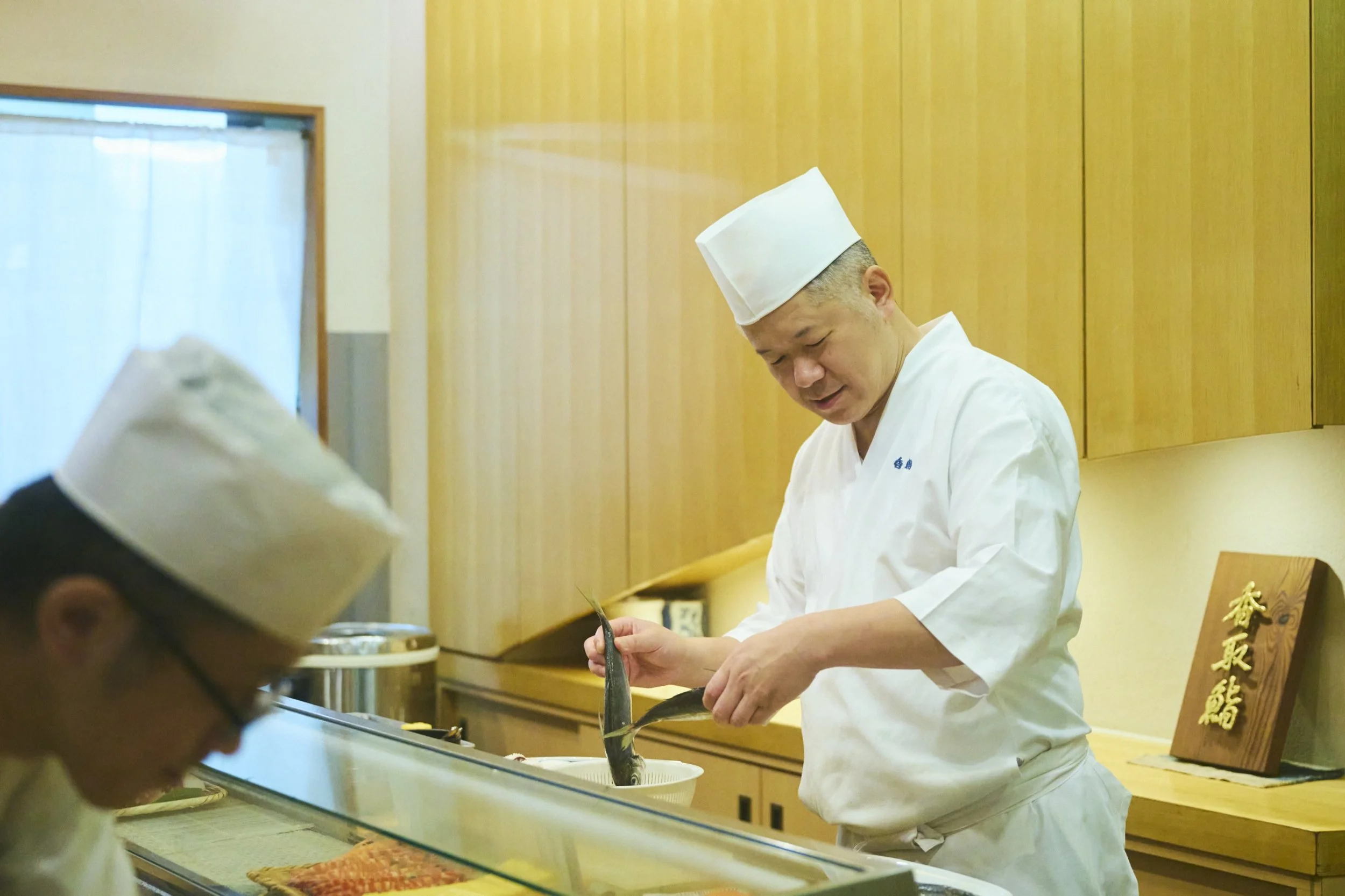 1-TOKYO_Sushi_KatoriZushi_2560_003.jpg