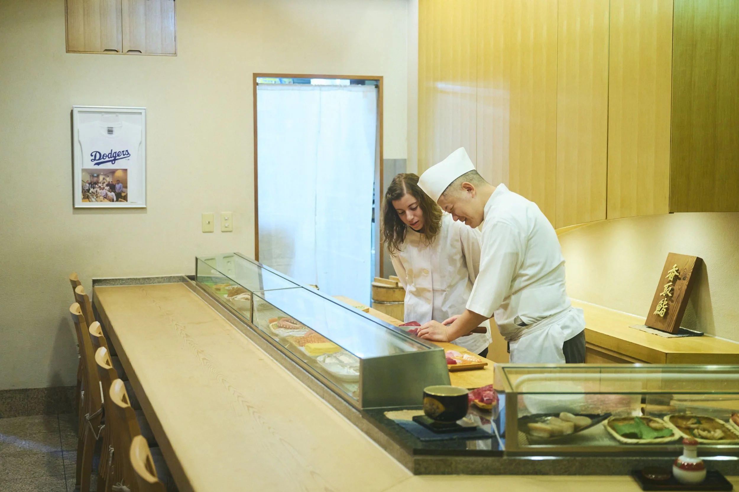12-TOKYO_Sushi_KatoriZushi_2560_071.jpg