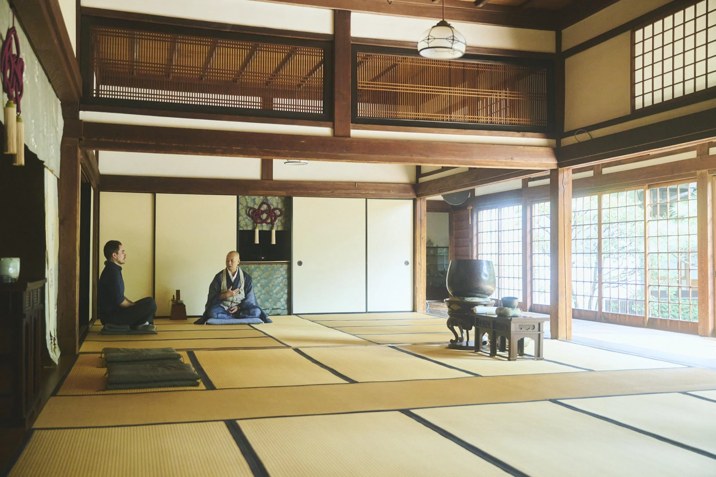 5-TOKYO_Zazen&TeaCeremony_Shōunji_2560px_044.jpg