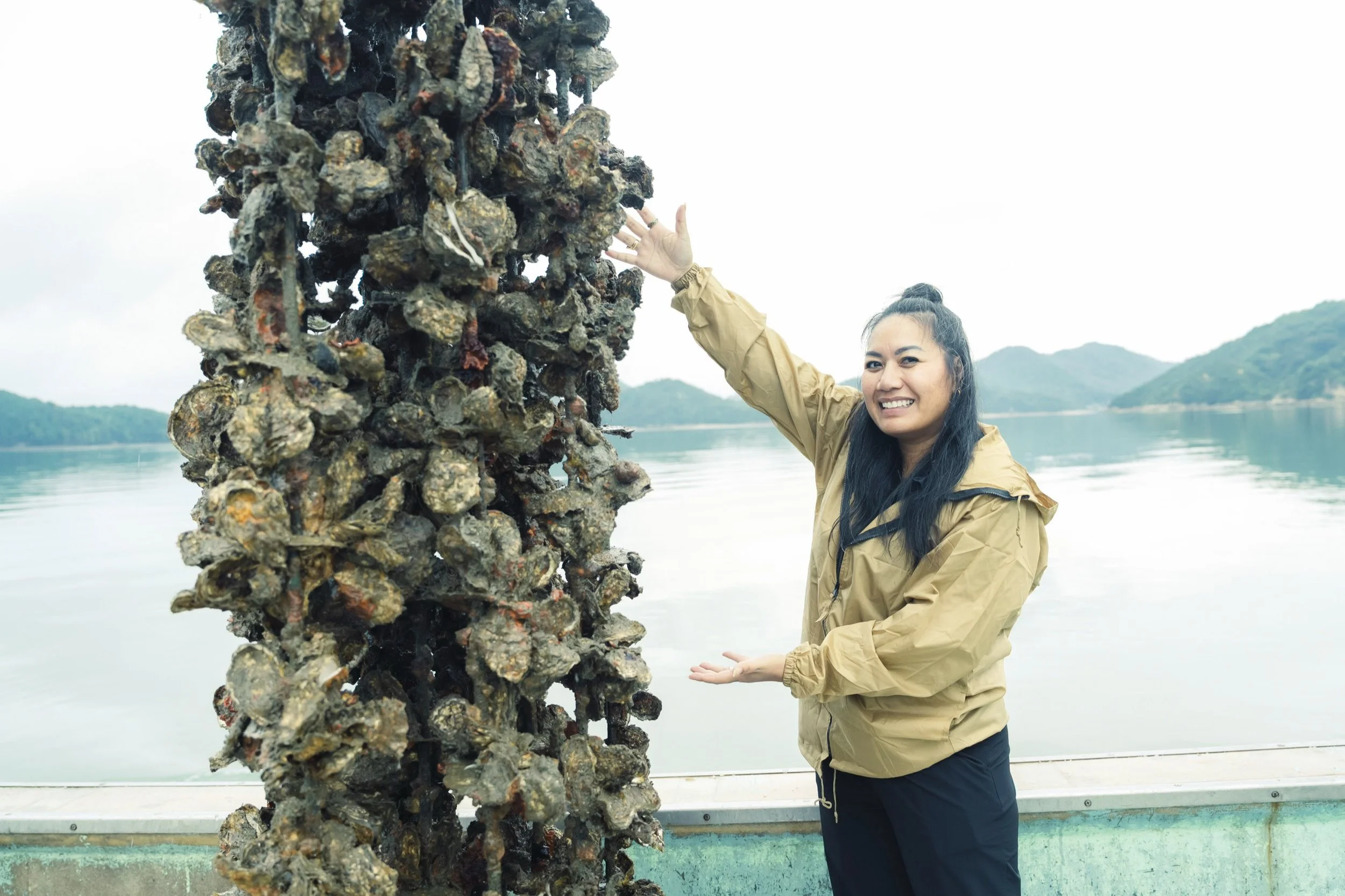 28-HIROSHIMA_OysterFarming_KanedaSuisan_2560px_129.jpg