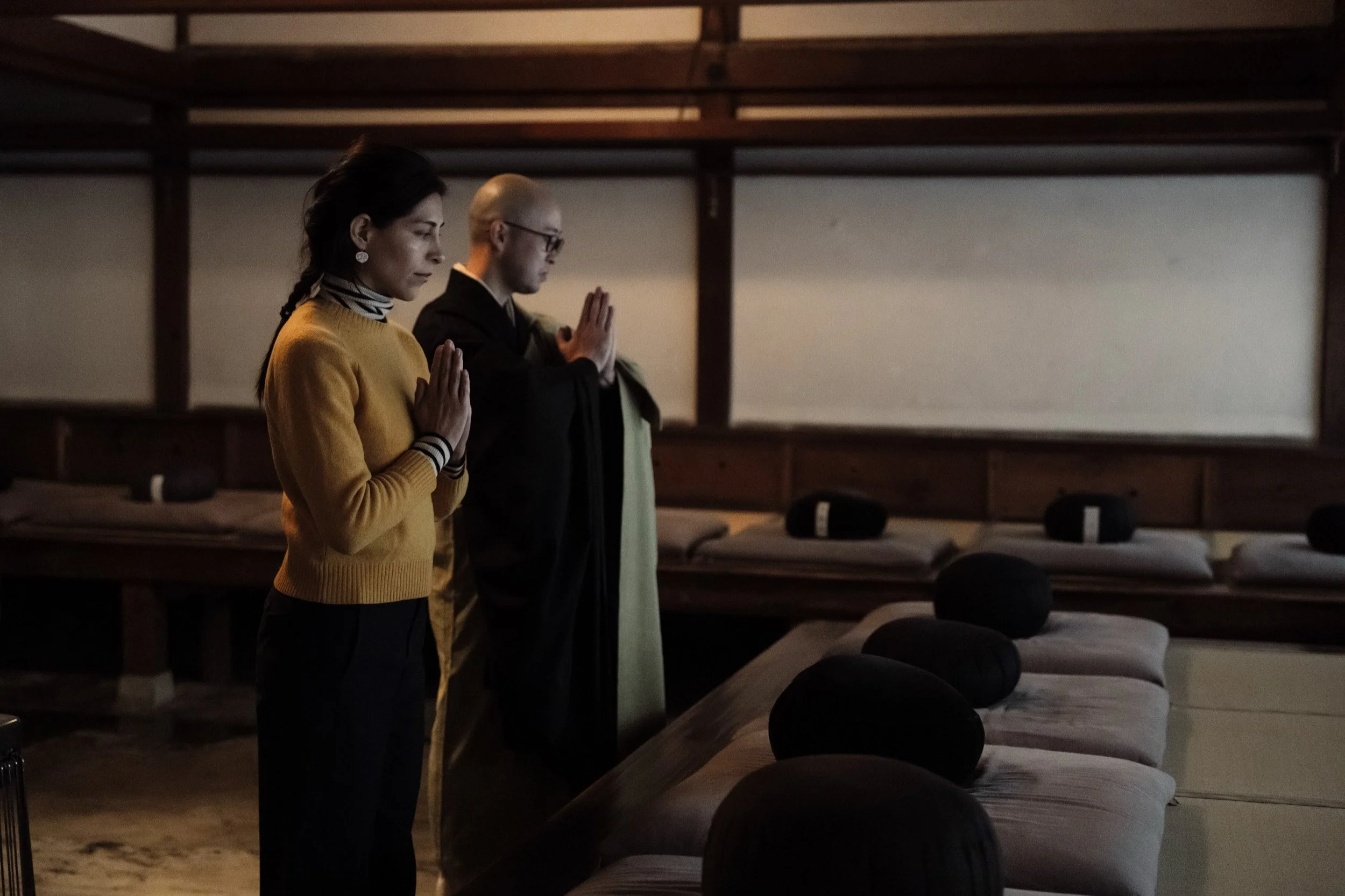 11-KANAZAWA_Zazen_Daijōji_2560px_087.jpg