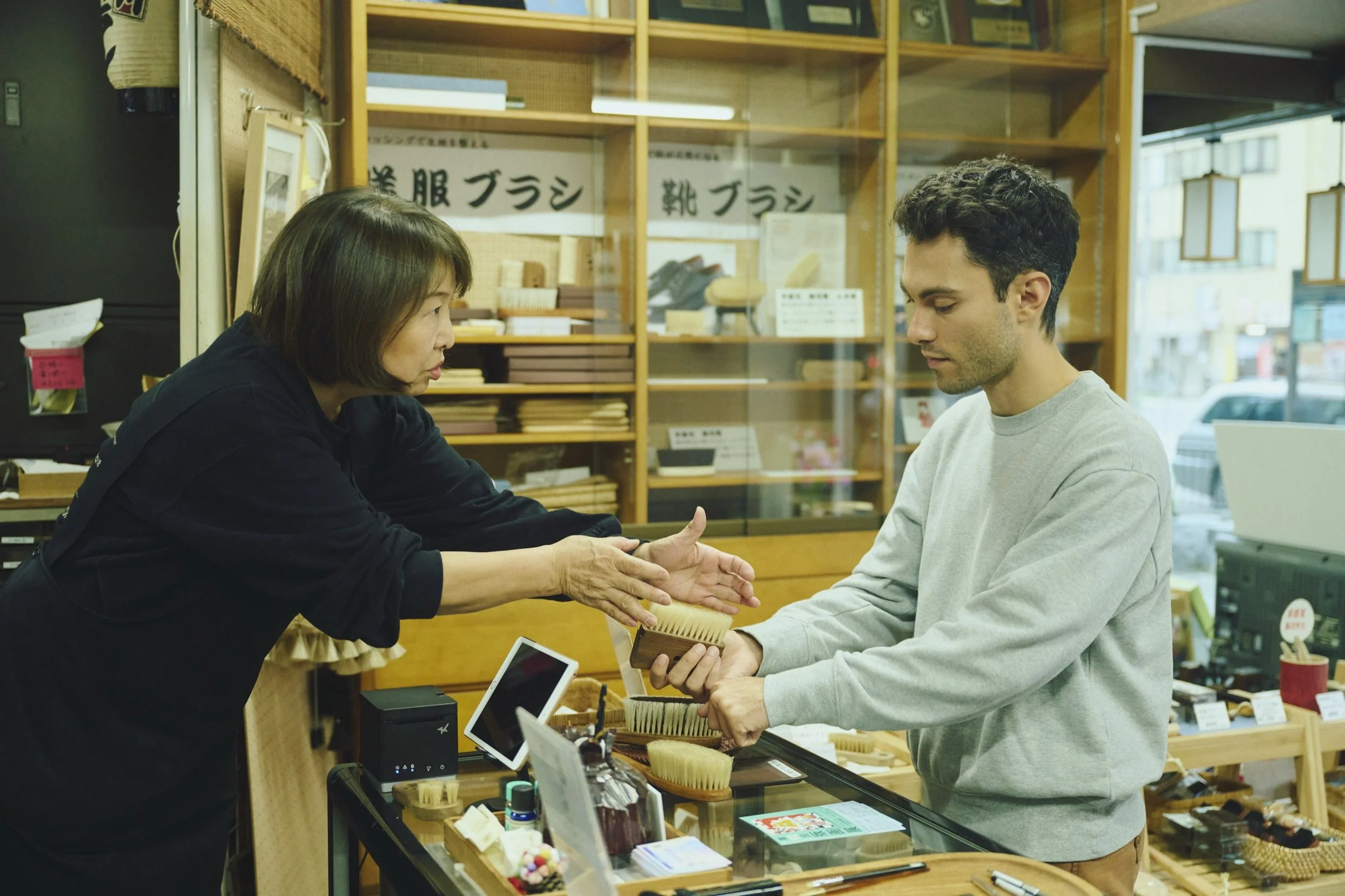 14-TOKYO_EdoBrushMaking_MiyagawaHake_2560px_121.jpg