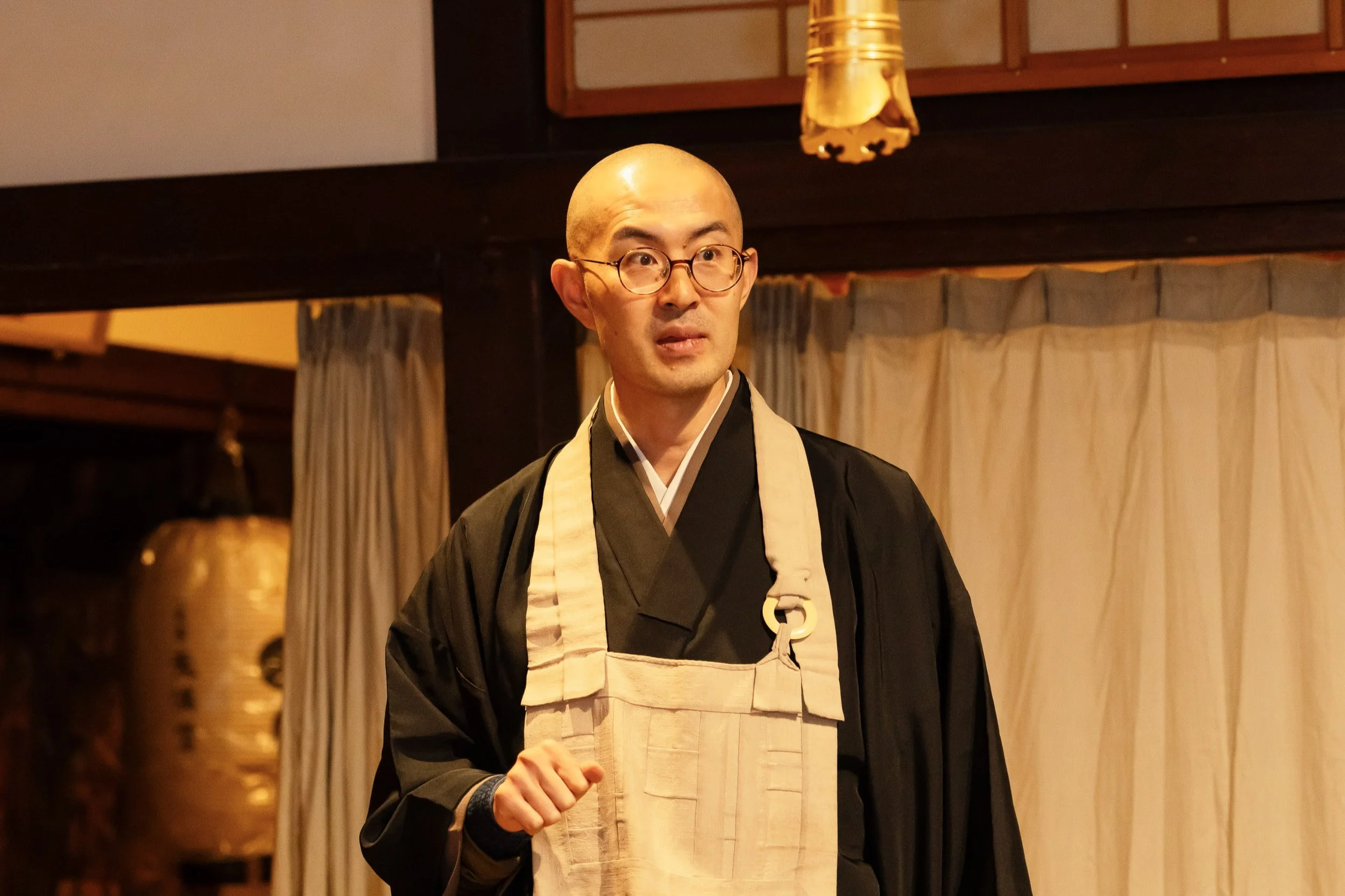 3-KANAZAWA_Zazen_Sōzenji_2560px_008.jpg