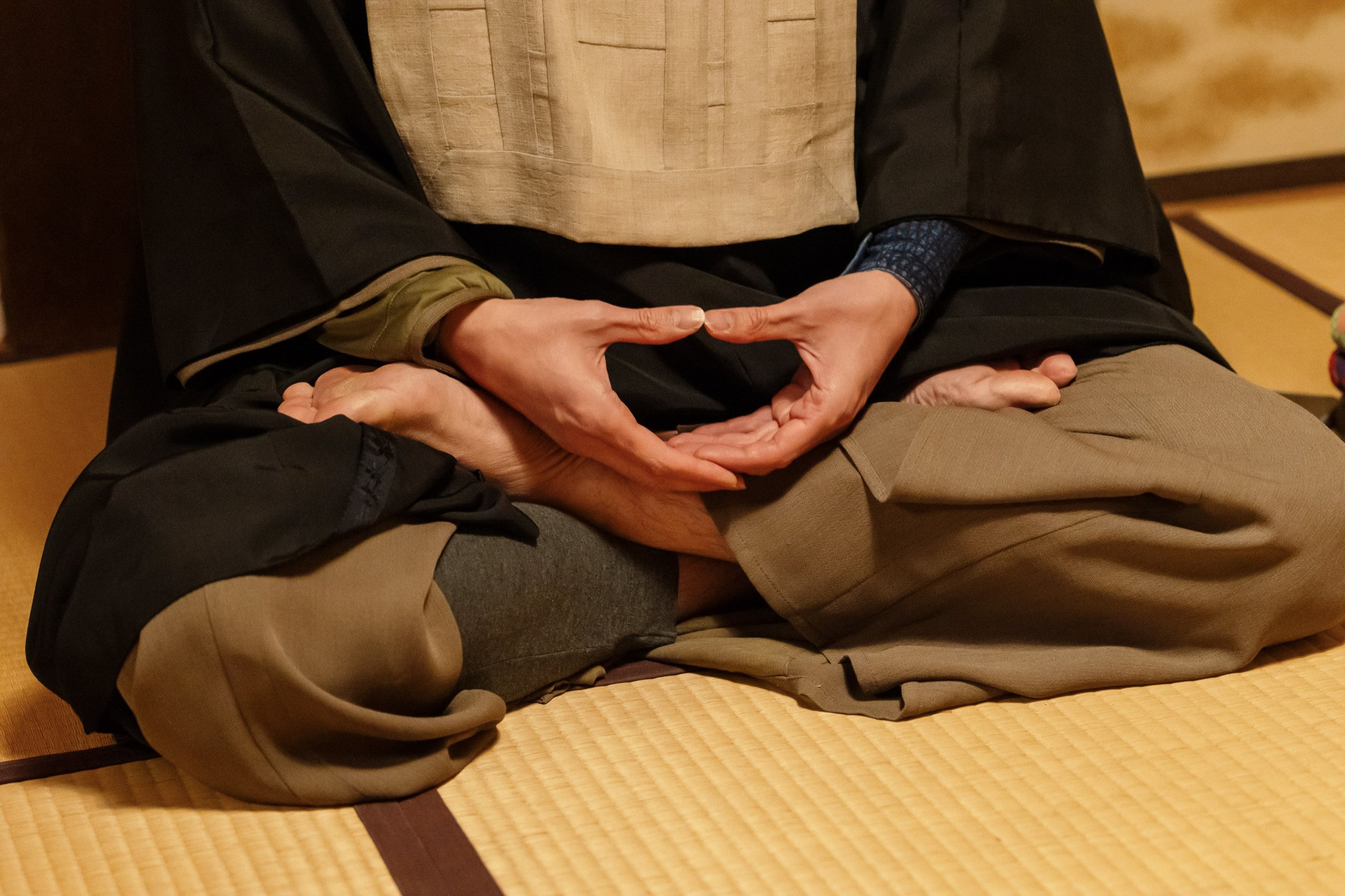 14-KANAZAWA_Zazen_Sōzenji_2560px_053.jpg