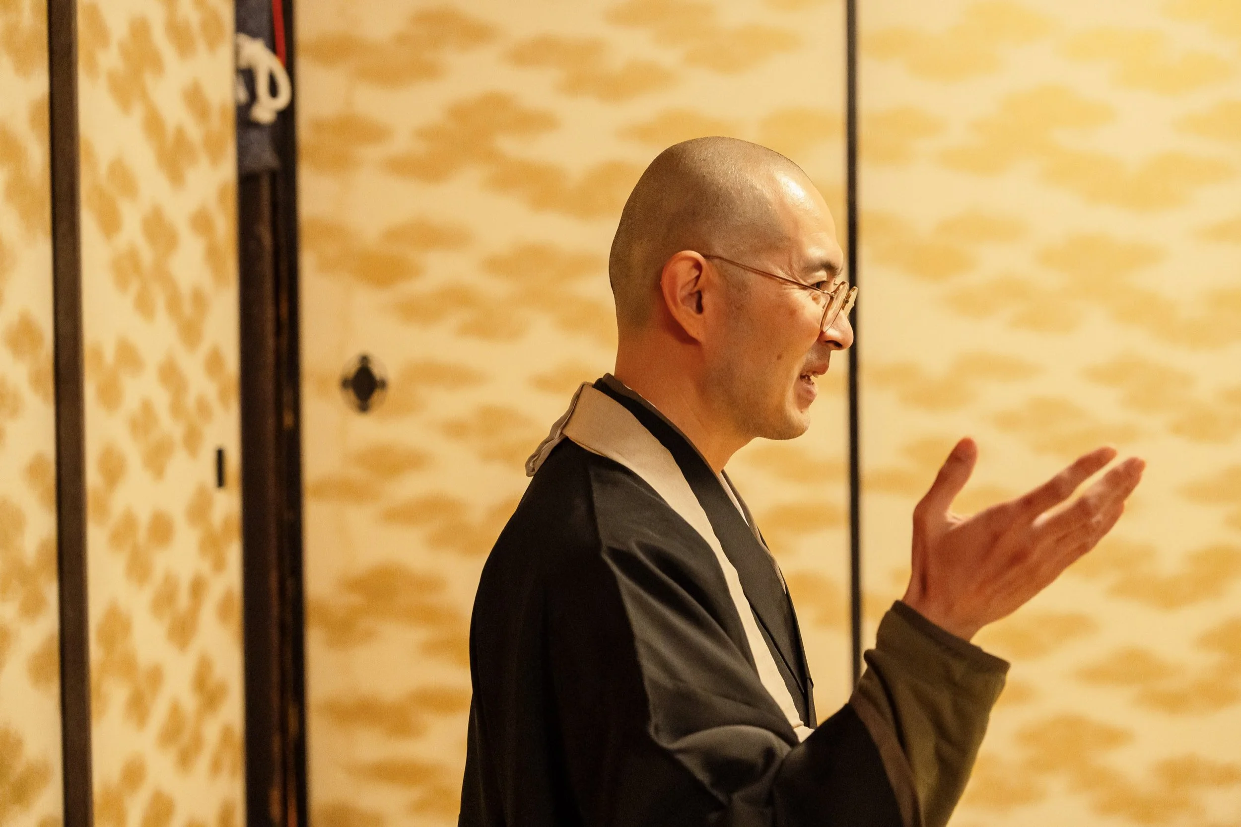 15-KANAZAWA_Zazen_Sōzenji_2560px_065.jpg
