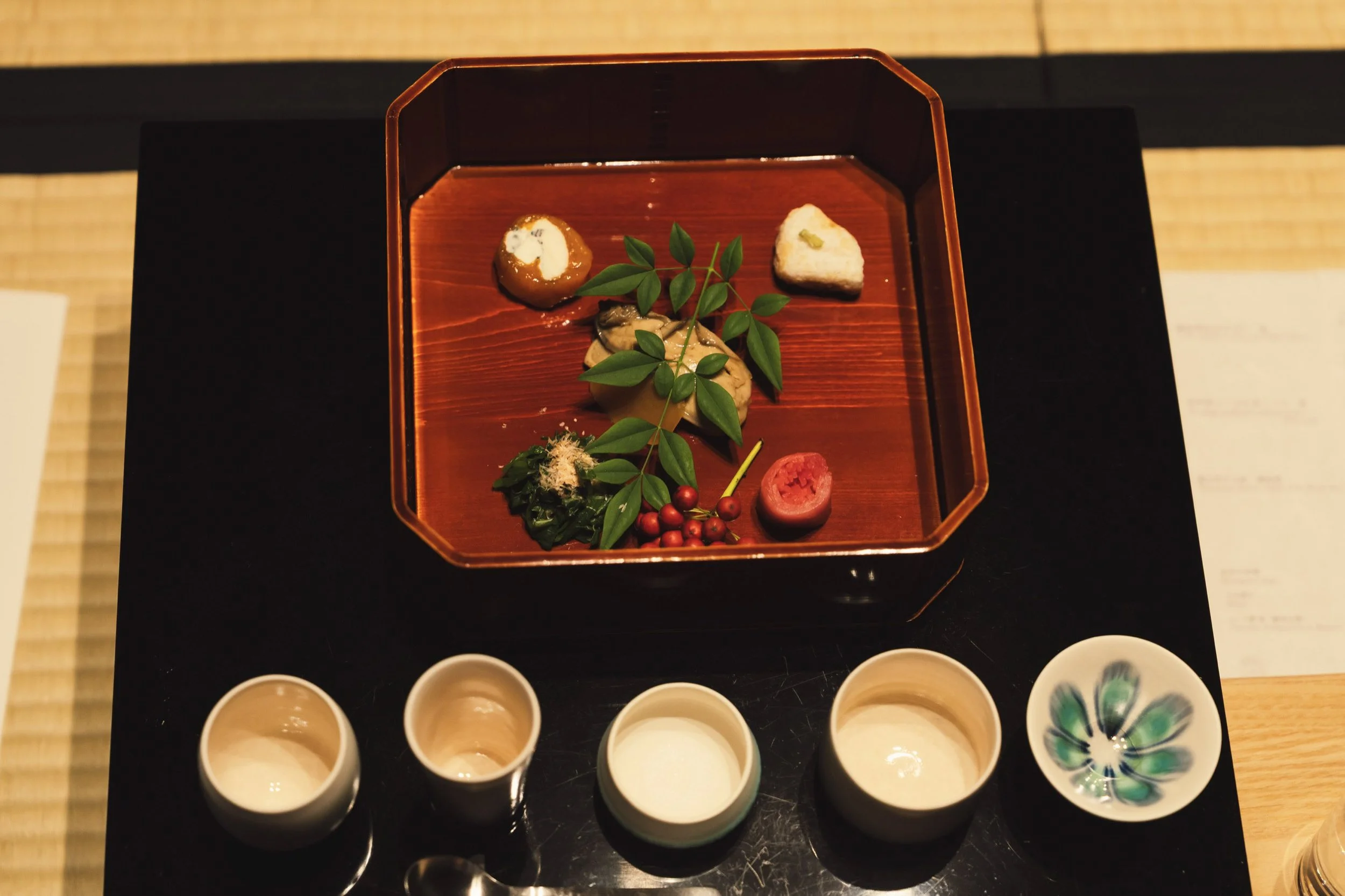 9-TOKYO_SakeAndFineDining_長谷川栄華_2560px_019.jpg