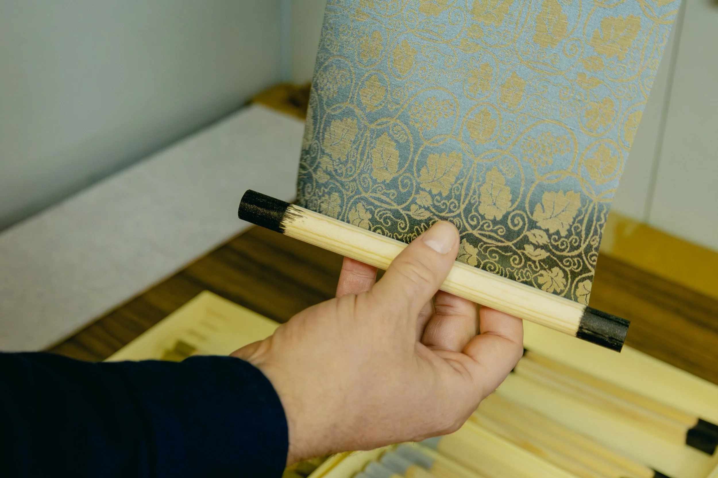 10-KYOTO_Kakejiku_宇佐美松鶴堂_2560px_019.jpg