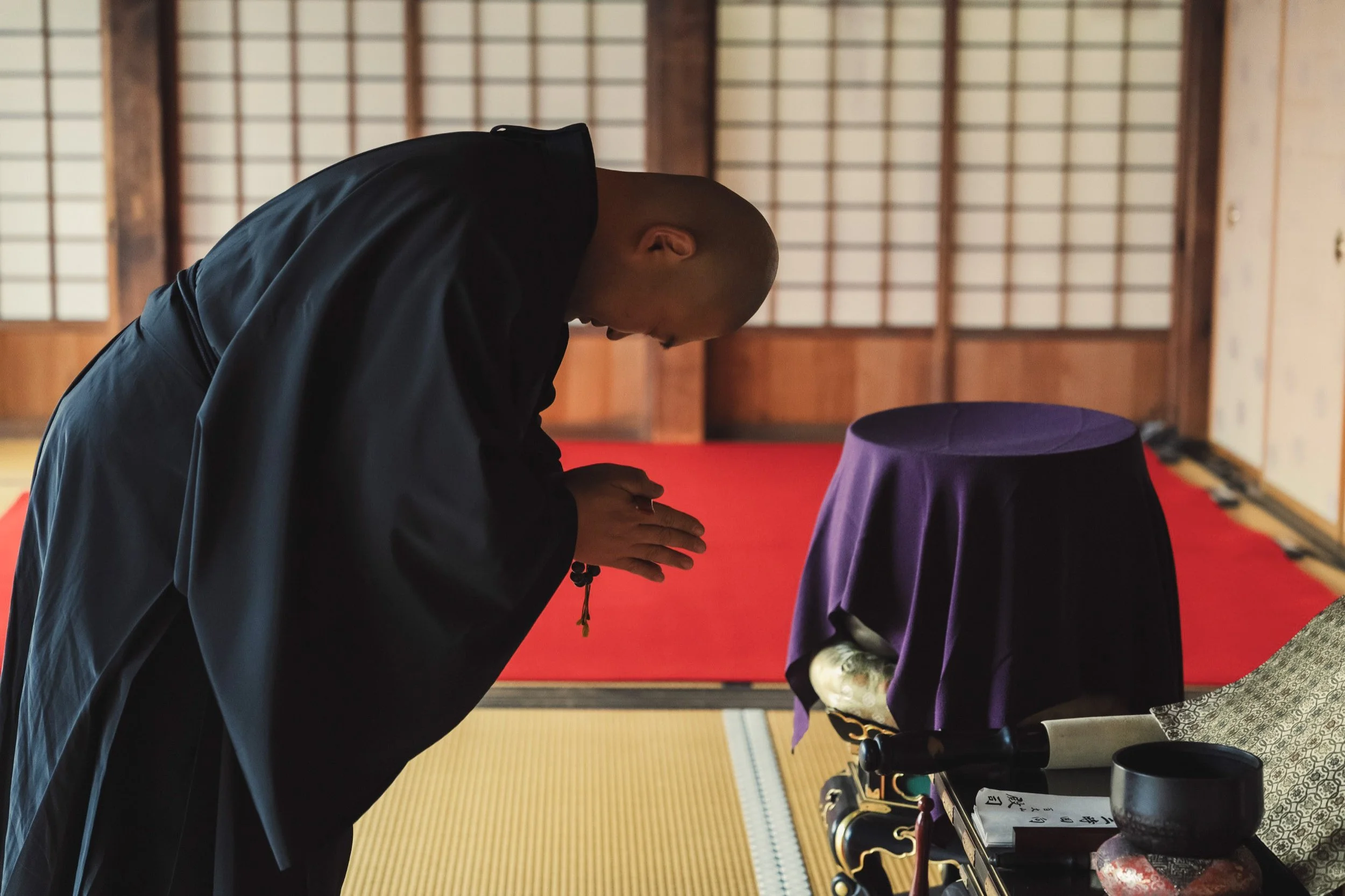 28-TOKYO_Zazen_靈梅院_2560px_004.jpg